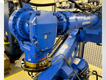Вид станка Yaskawa Motoman ES 165D спереди