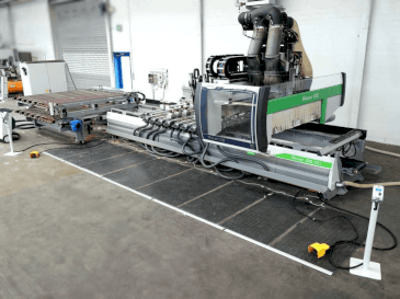 Вид станка BIESSE Rover C6 спереди