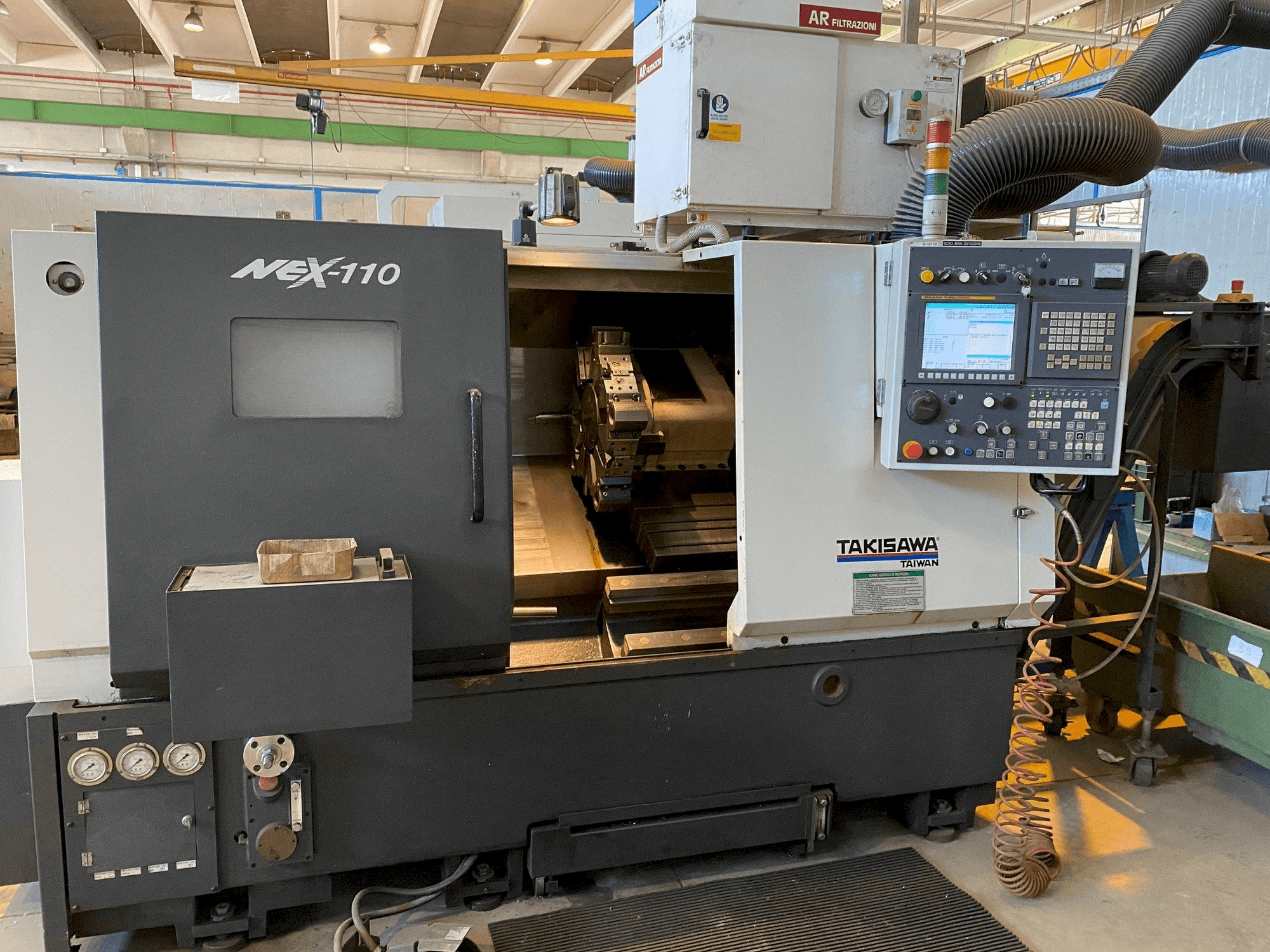 Вид станка Takisawa NEX-110 спереди
