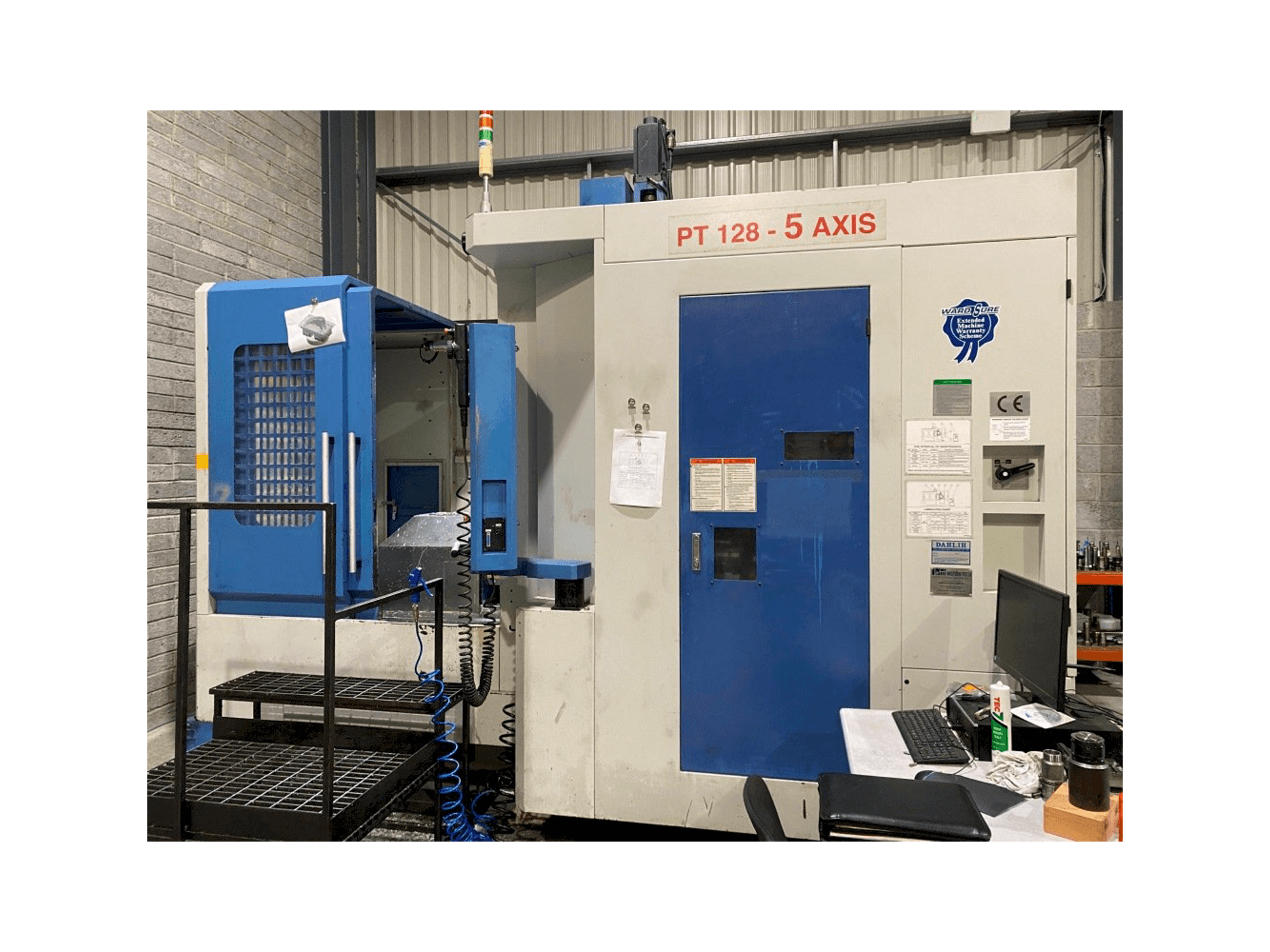 Вид станка DAH LIH PT128 спереди