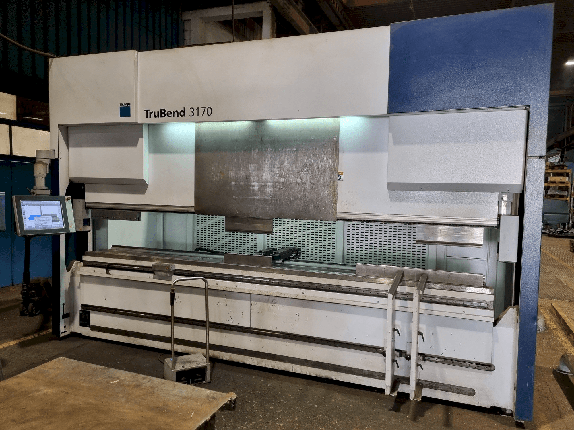Вид станка Trumpf trubend 3170 спереди