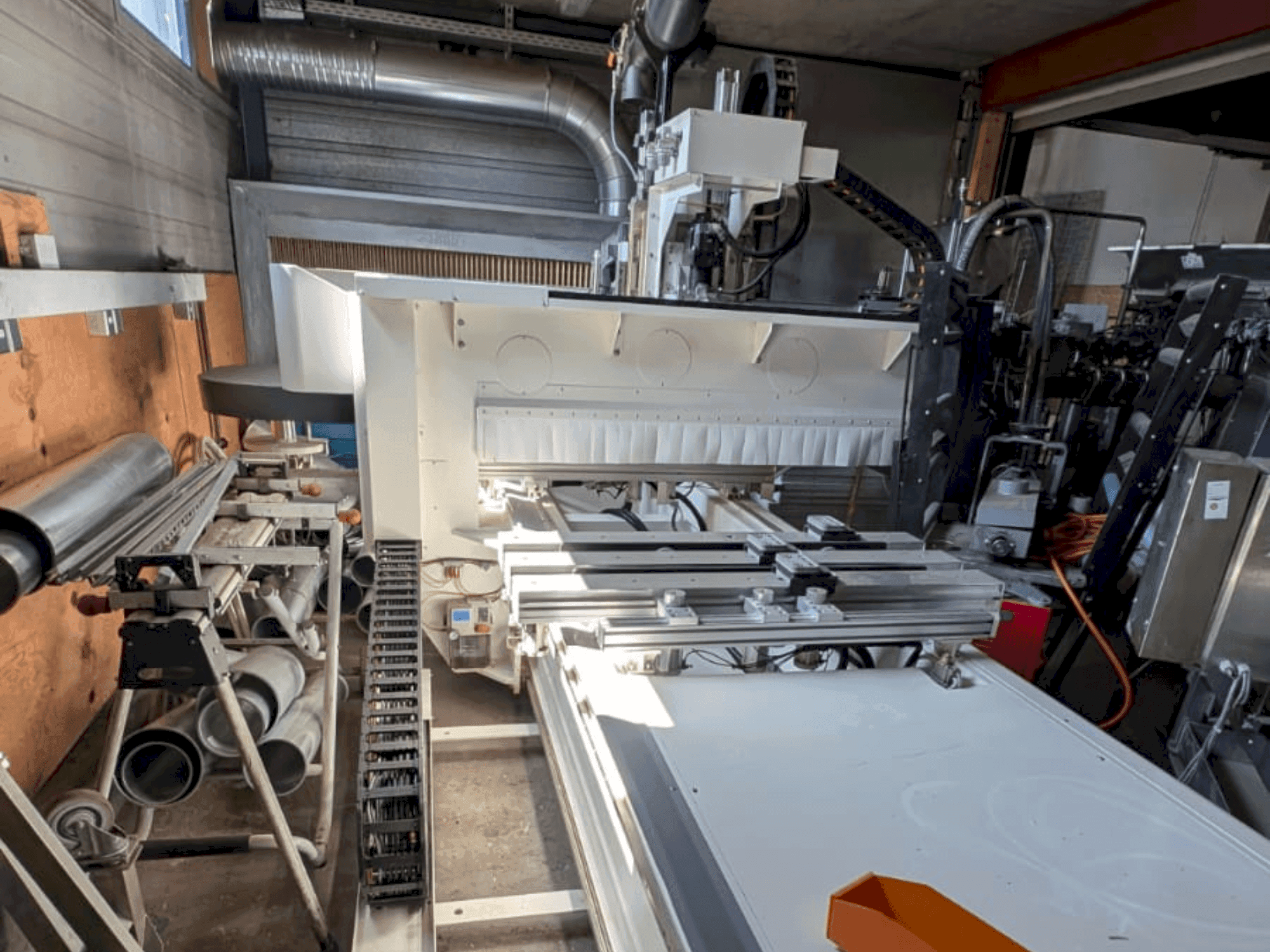 Вид станка EXCITECH MCA-03H-01-1225 спереди