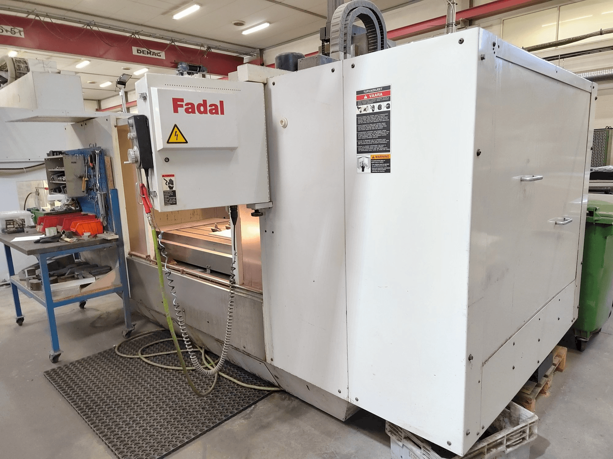 Вид станка FADAL VMC 6030HT спереди