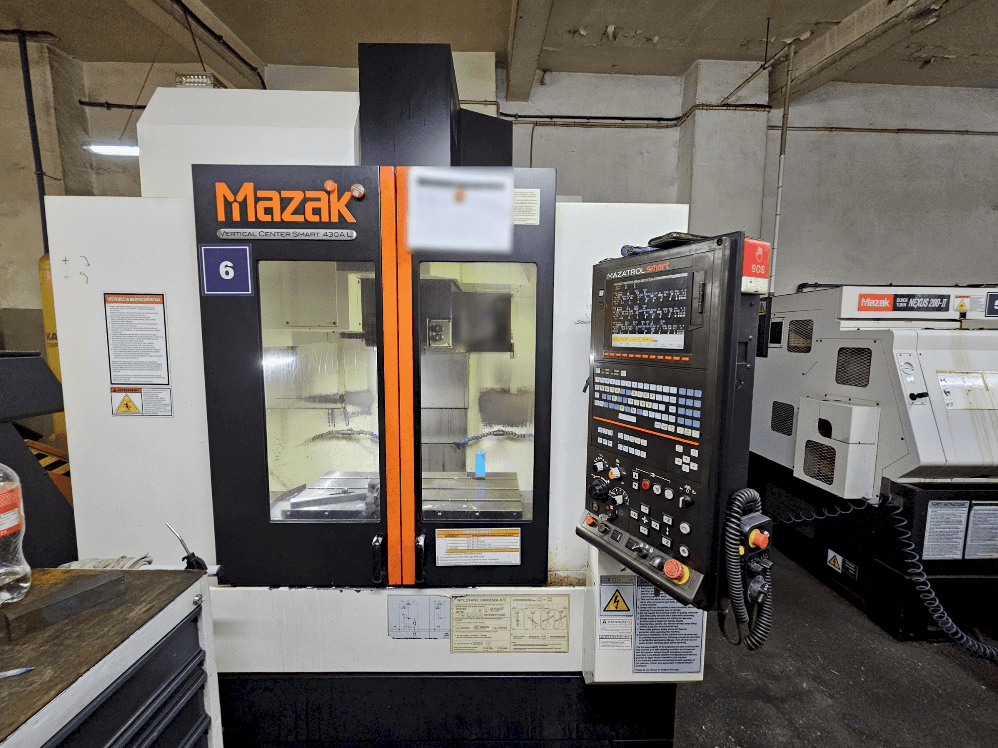Вид станка Mazak VCS 430A L спереди