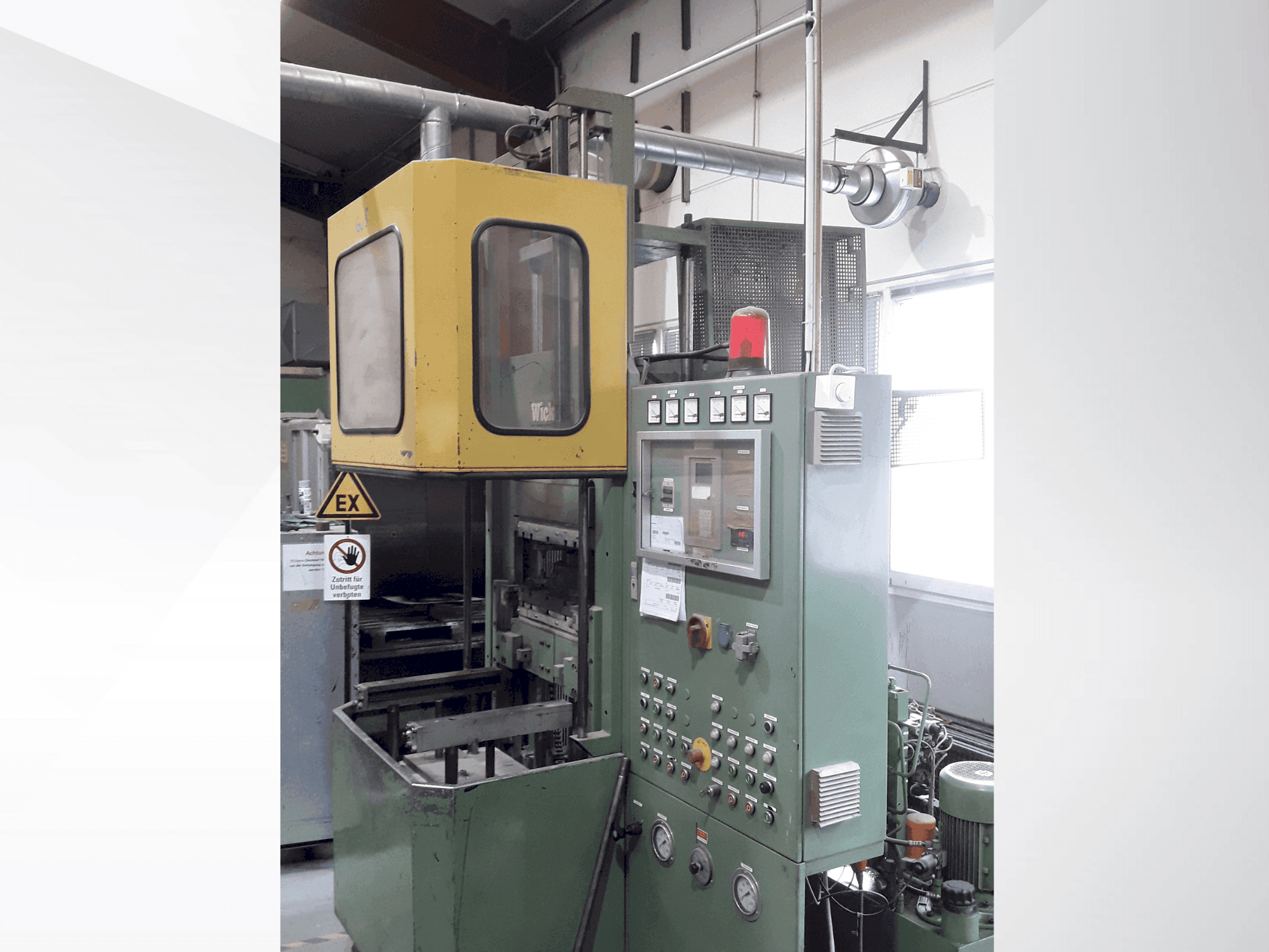 Вид станка WICKERT WKP 2000/5/5 спереди