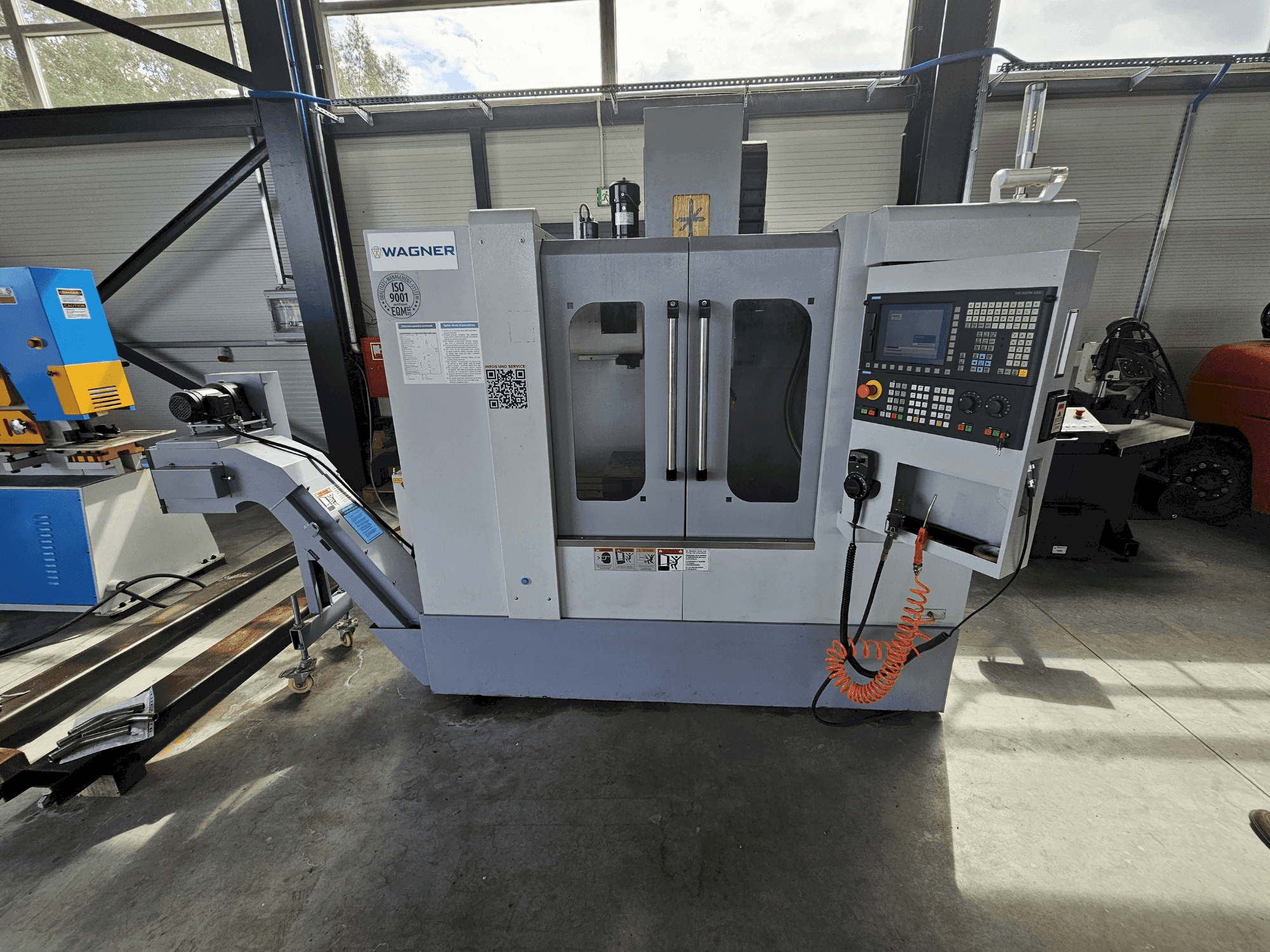 Вид станка WAGNER WMC 600 L спереди