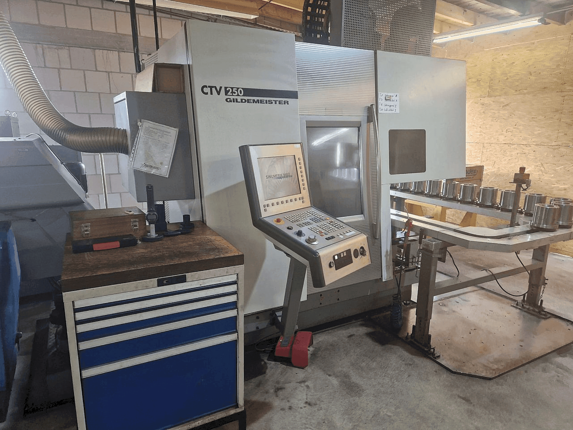 Вид станка DMG GILDEMEISTER CTV 250 спереди