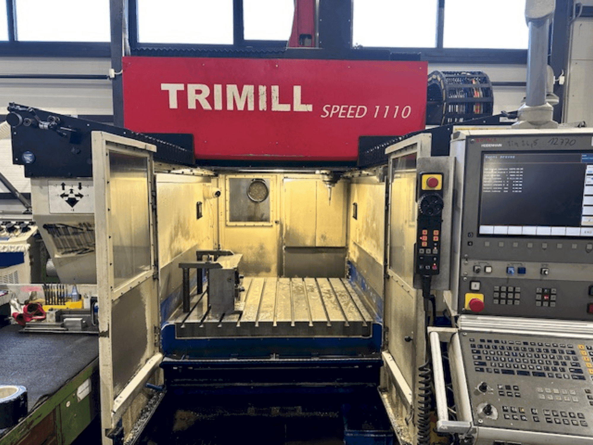 Вид станка TRIMILL Speed 1110 спереди