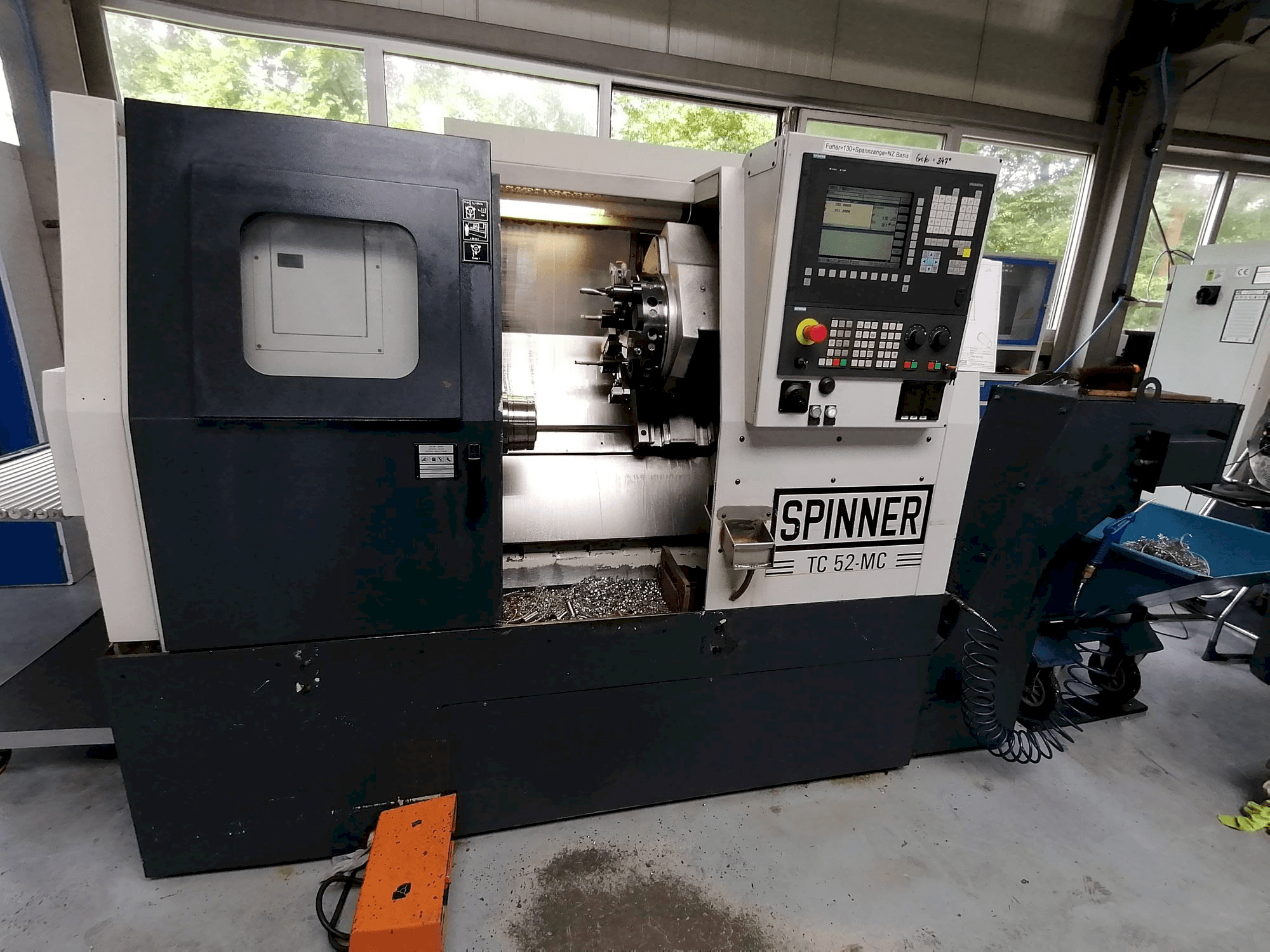 Вид станка SPINNER TC 52-MC спереди