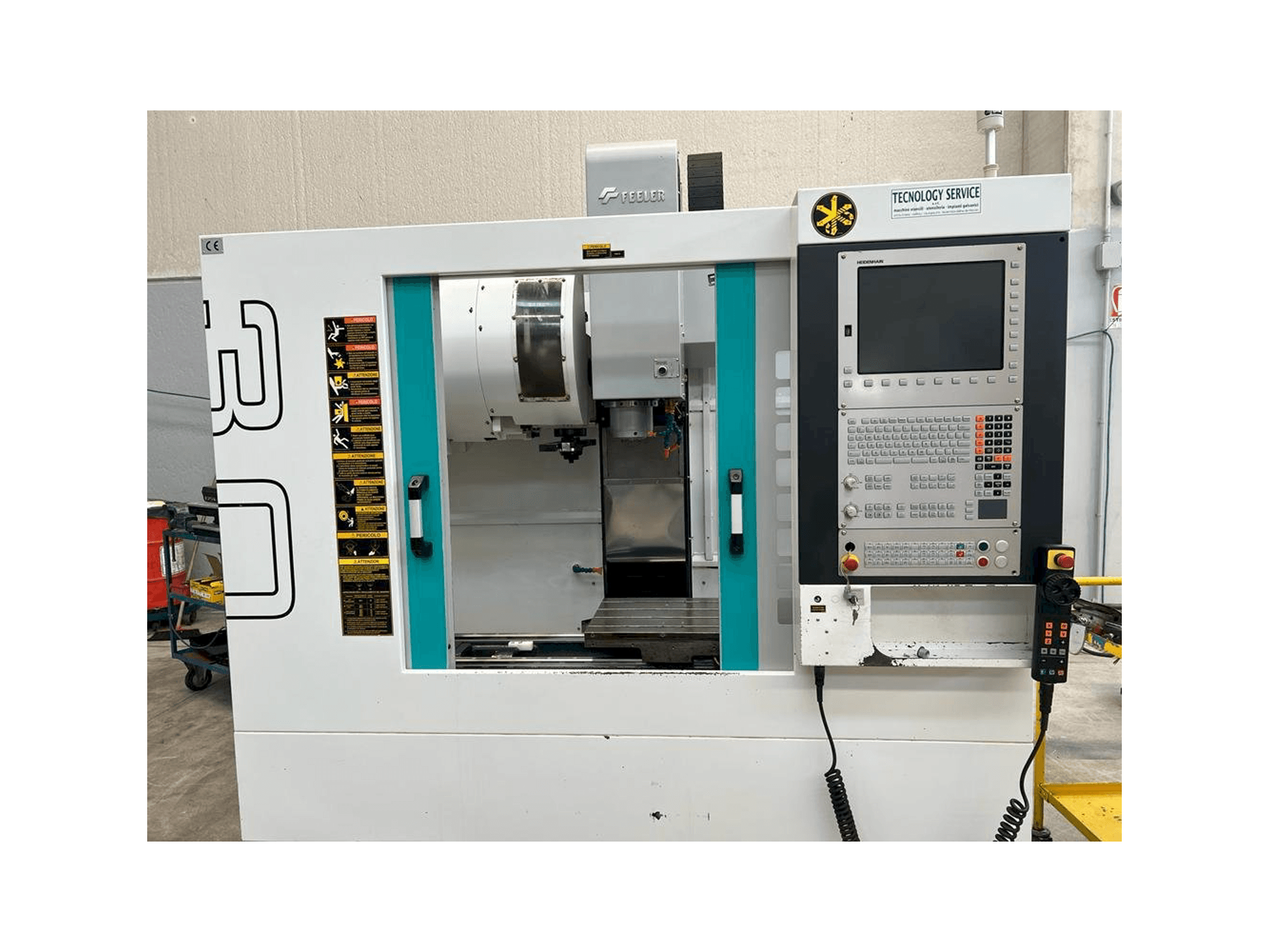 Вид станка Feeler VMP-30A спереди