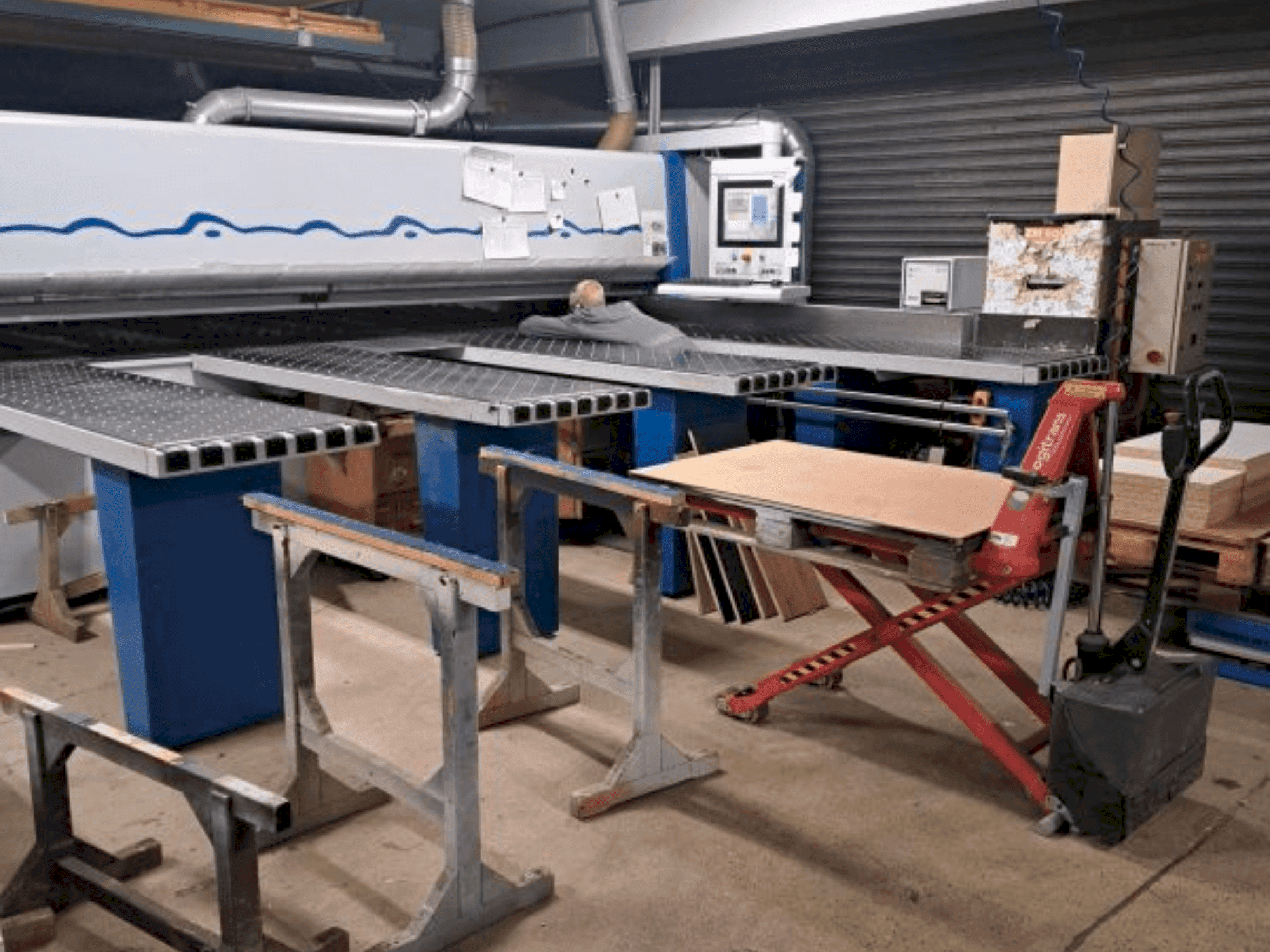 Вид станка HOLZMA HPL/42/22 спереди