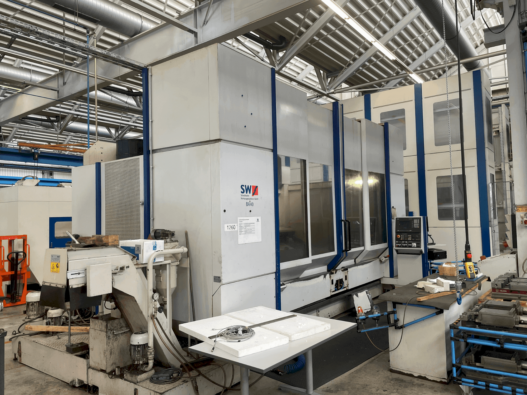 Вид станка SW BA 40 NC спереди
