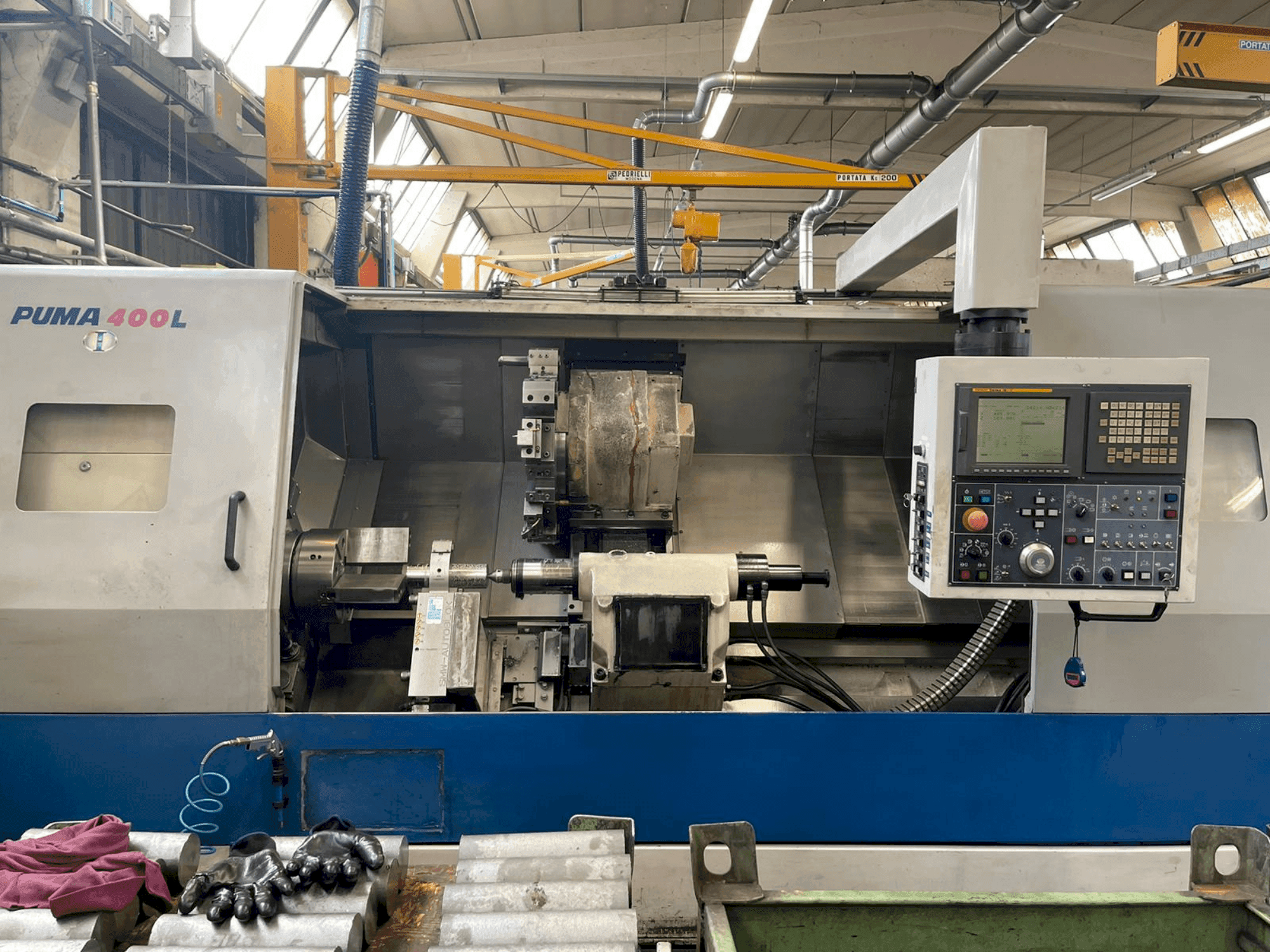 Вид станка DAEWOO PUMA 400 LA спереди