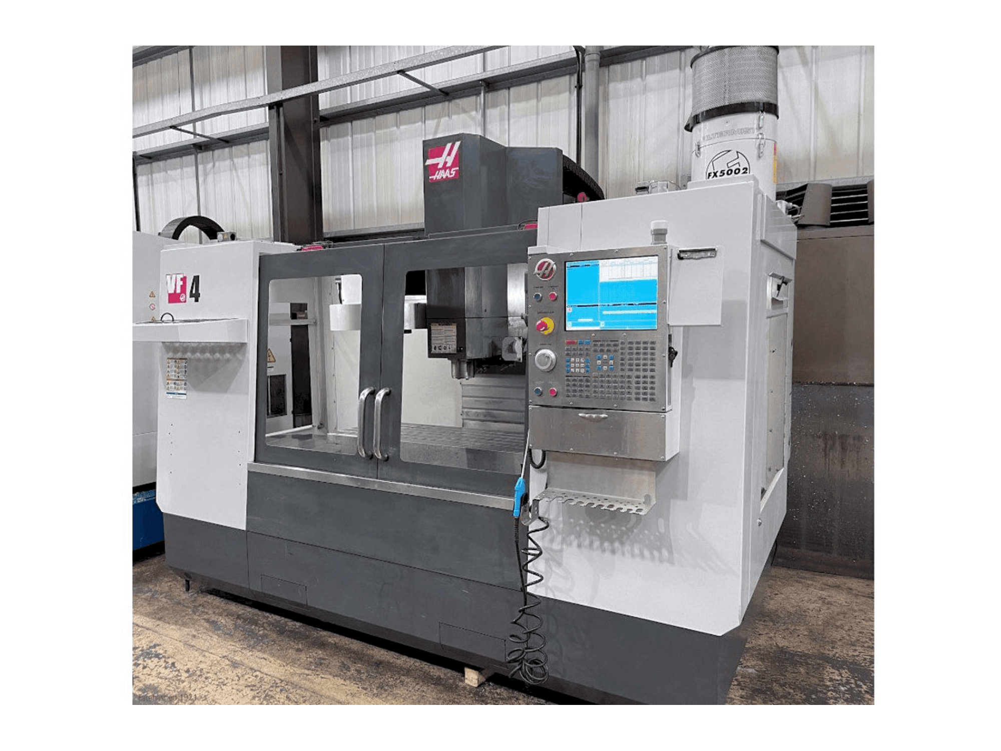 Вид станка HAAS VF-4 спереди