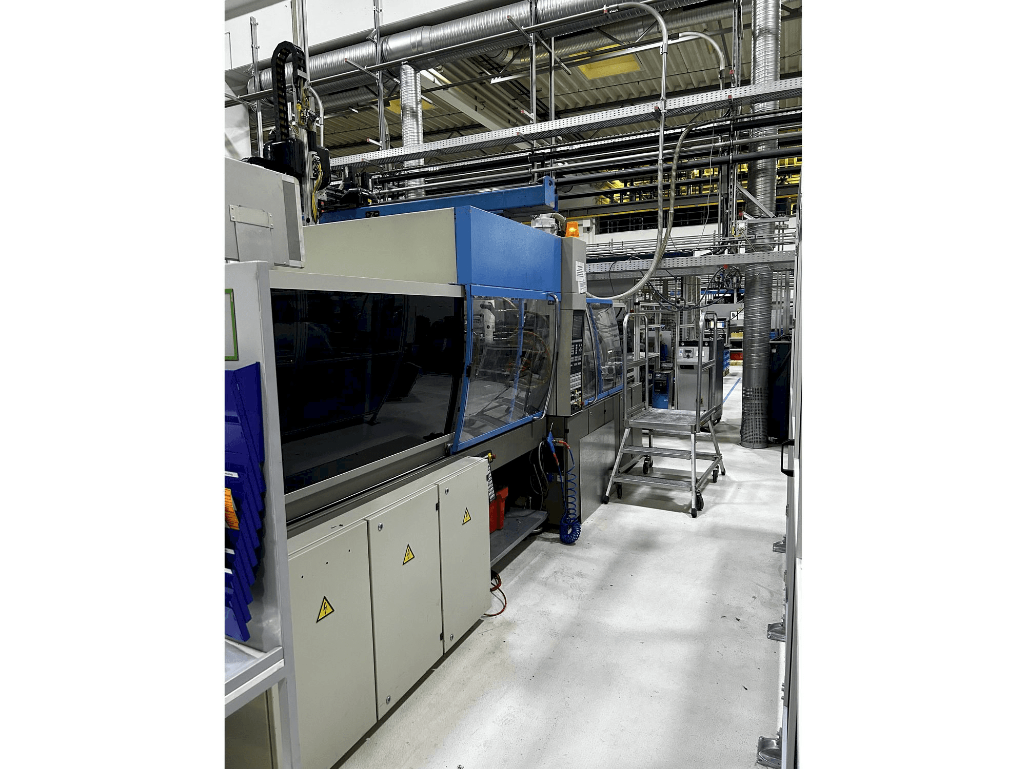 Вид станка Engel ES 750/175 HL спереди