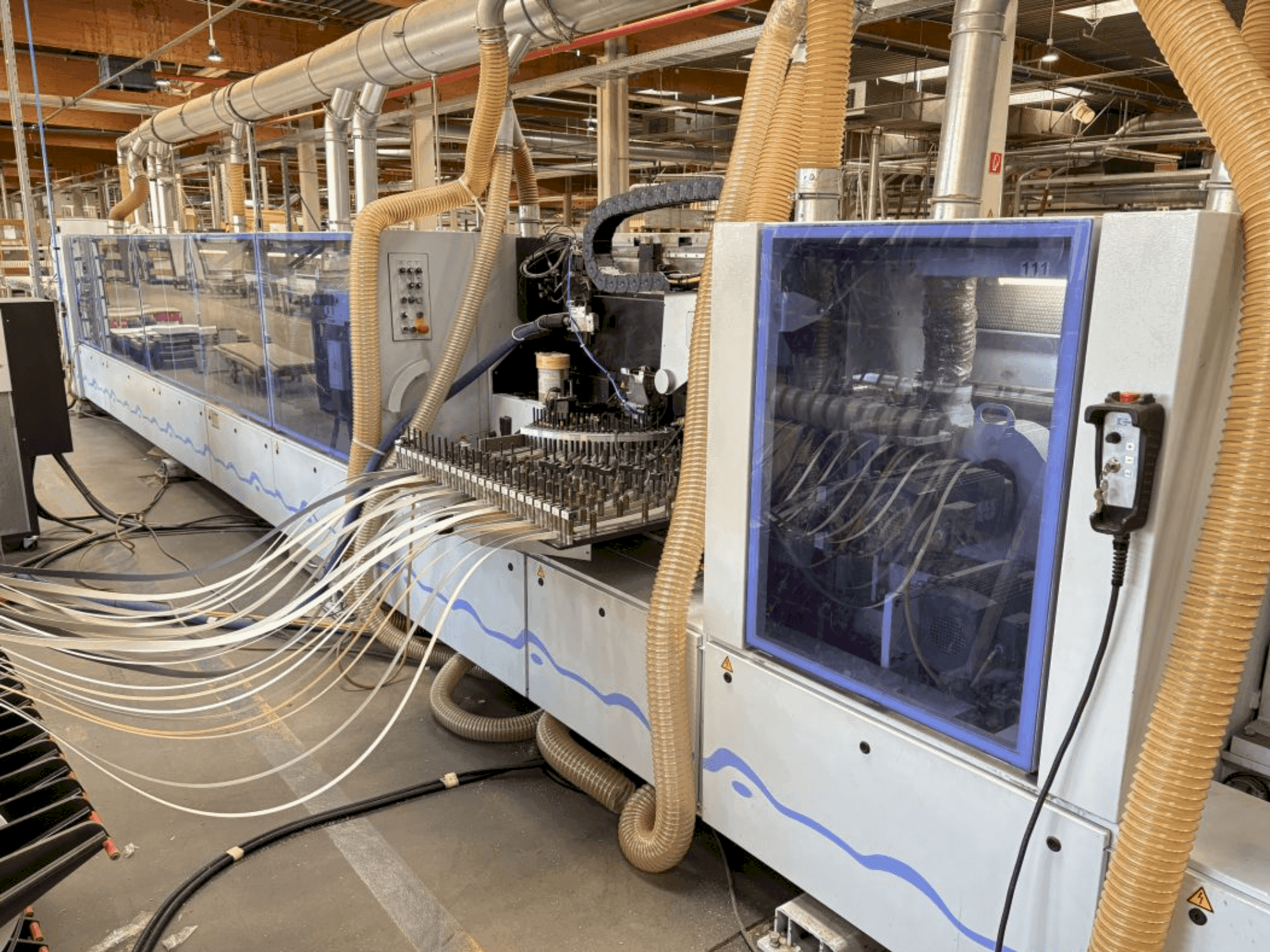 Вид станка HOMAG KFL350/12/A3/L/WZ спереди