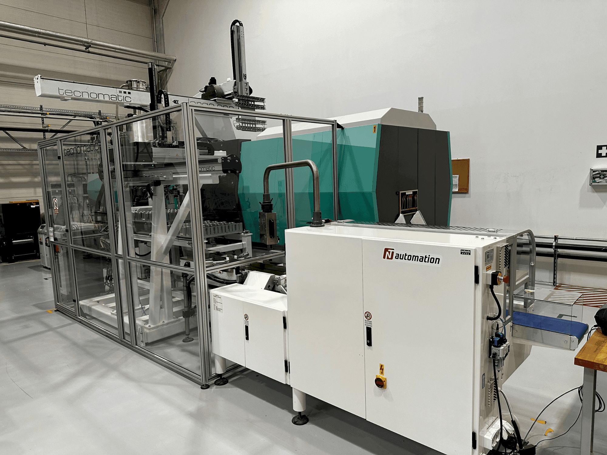 Вид станка Arburg Allrounder 920H 5000-4600 спереди