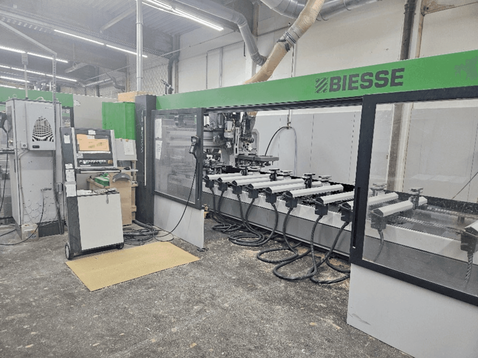 Вид станка BIESSE WINDOW PRODUCTION LINE WEINIG / BIESSE спереди