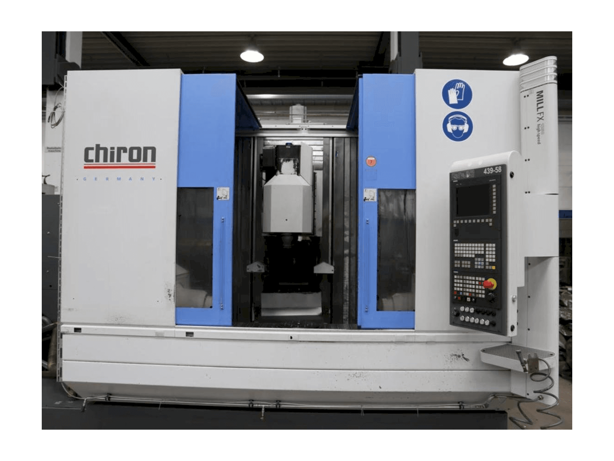 Вид станка CHIRON Mill 1250 спереди