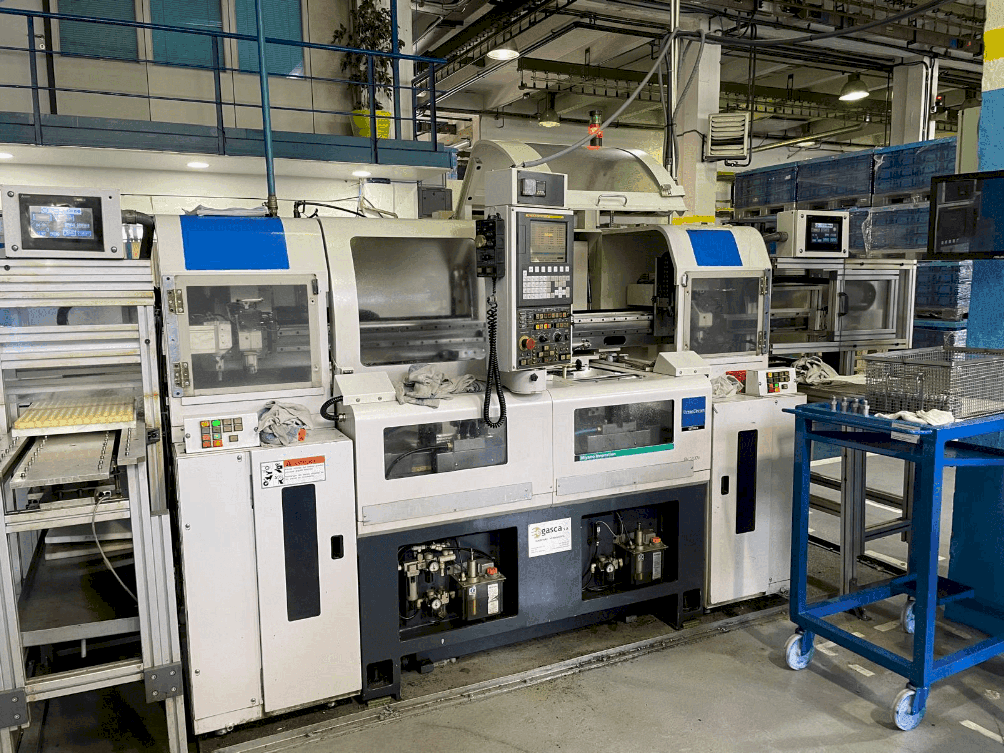 Вид станка Miyano GN-3200W спереди