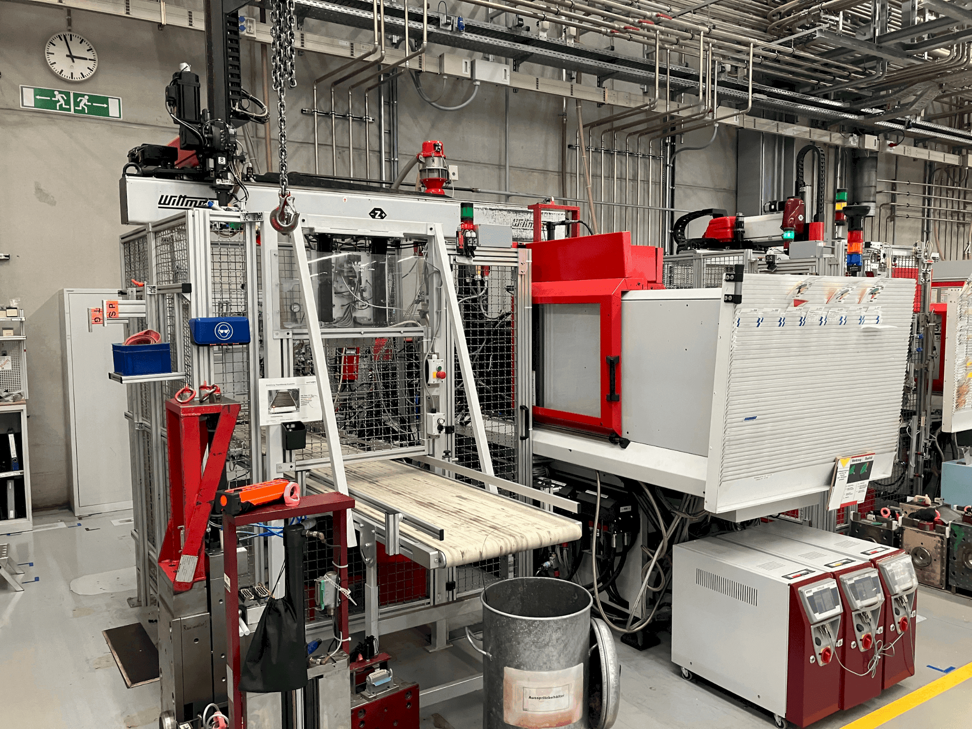 Вид станка Arburg Allrounder 420 S 800-350 спереди