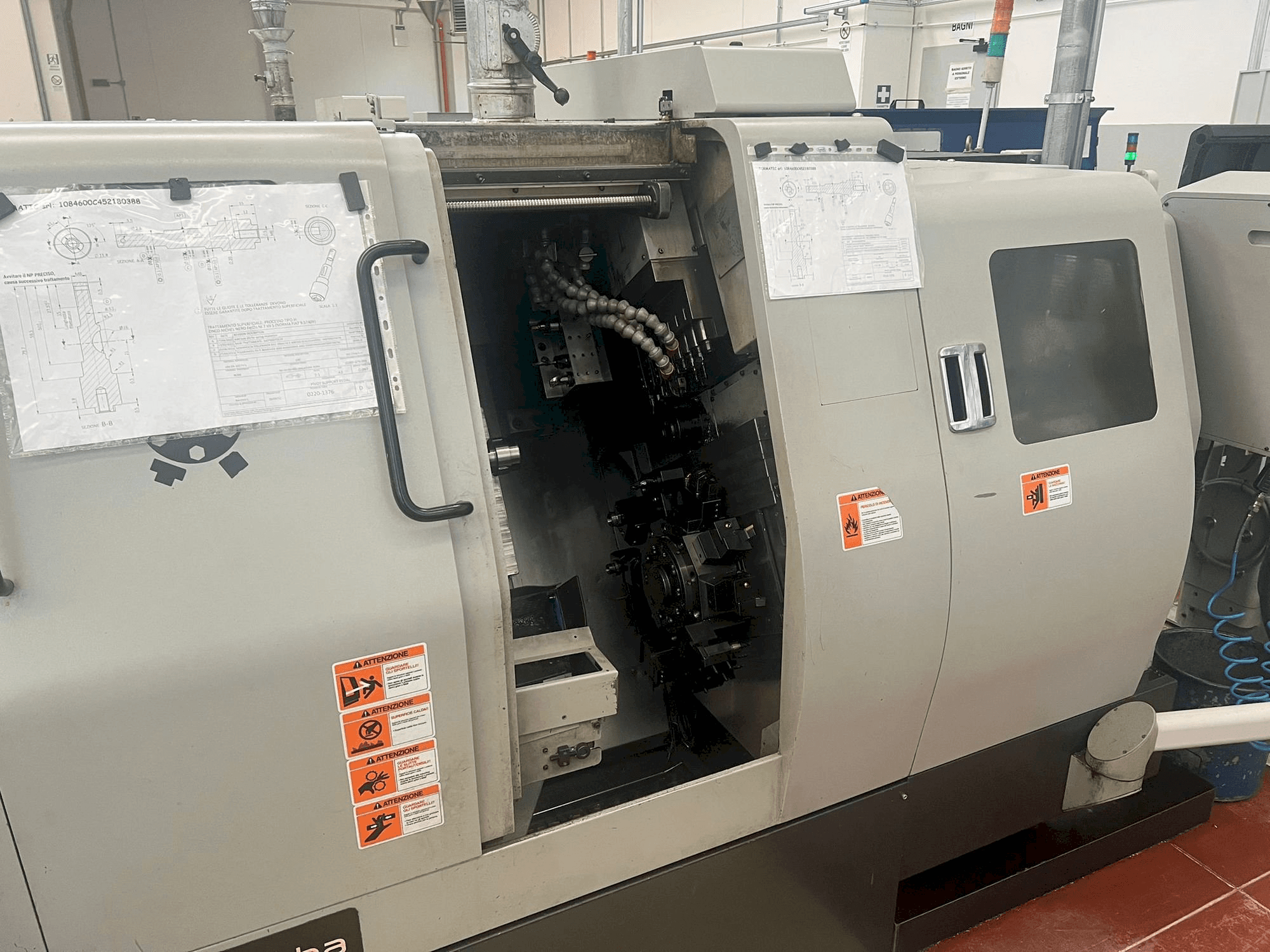 Вид станка Hanwha STL 38 H спереди