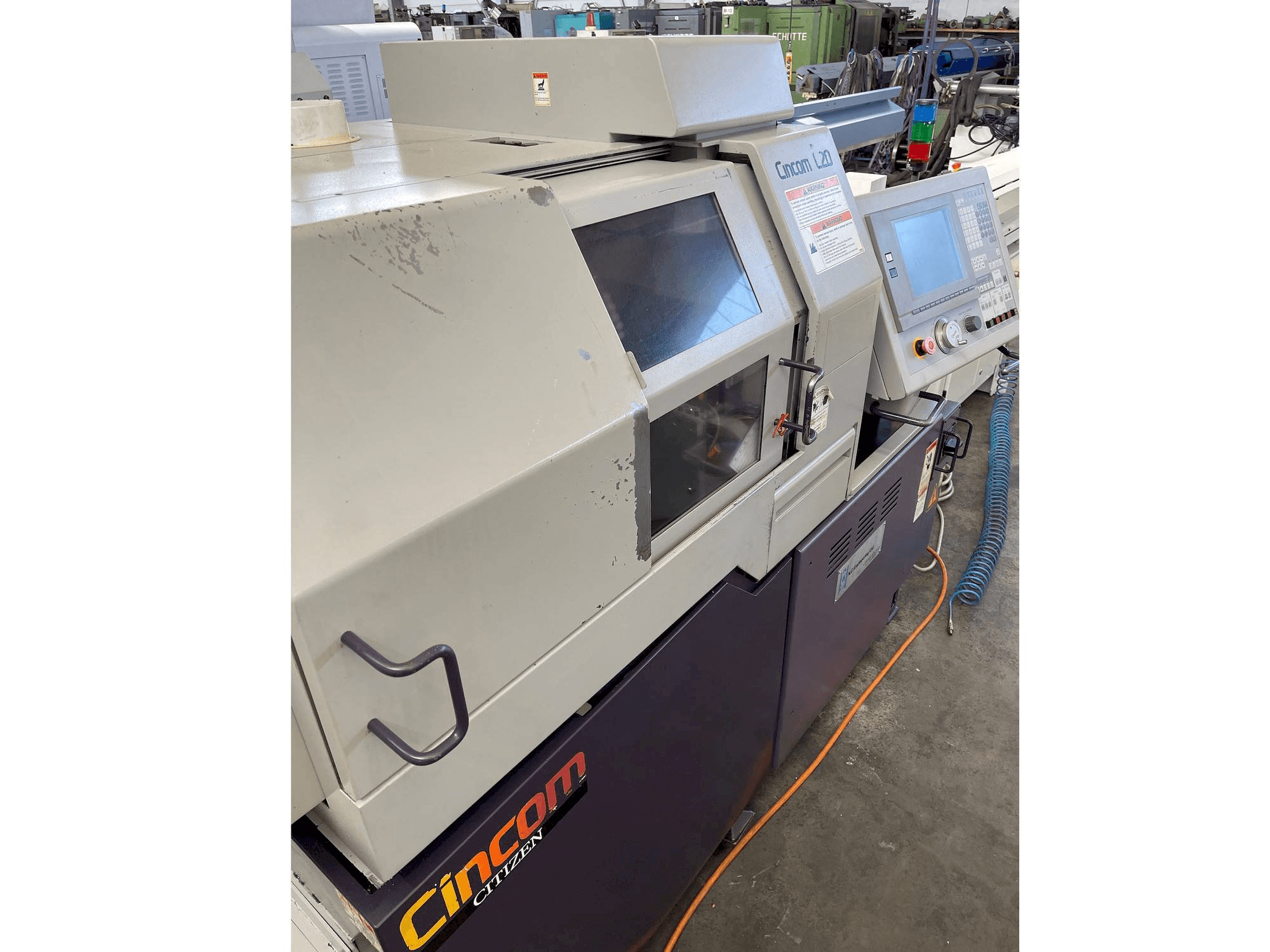 Вид станка Citizen L5 20-VII спереди