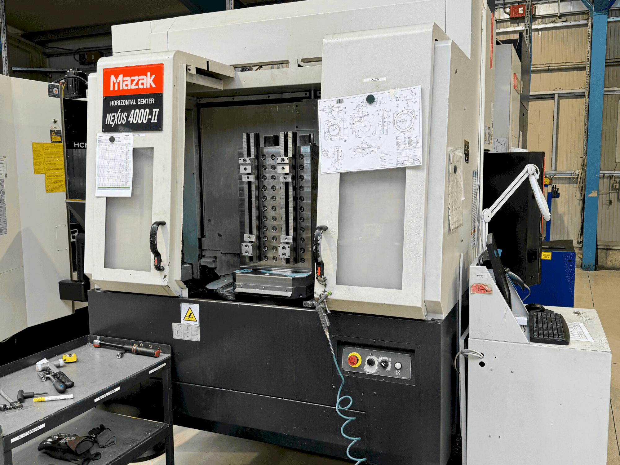 Вид станка Mazak HCN 4000 II спереди