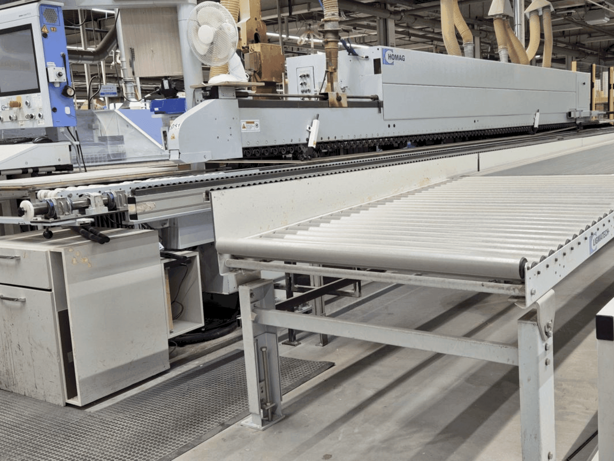 Вид станка HOMAG KAL 310/7/A3 спереди