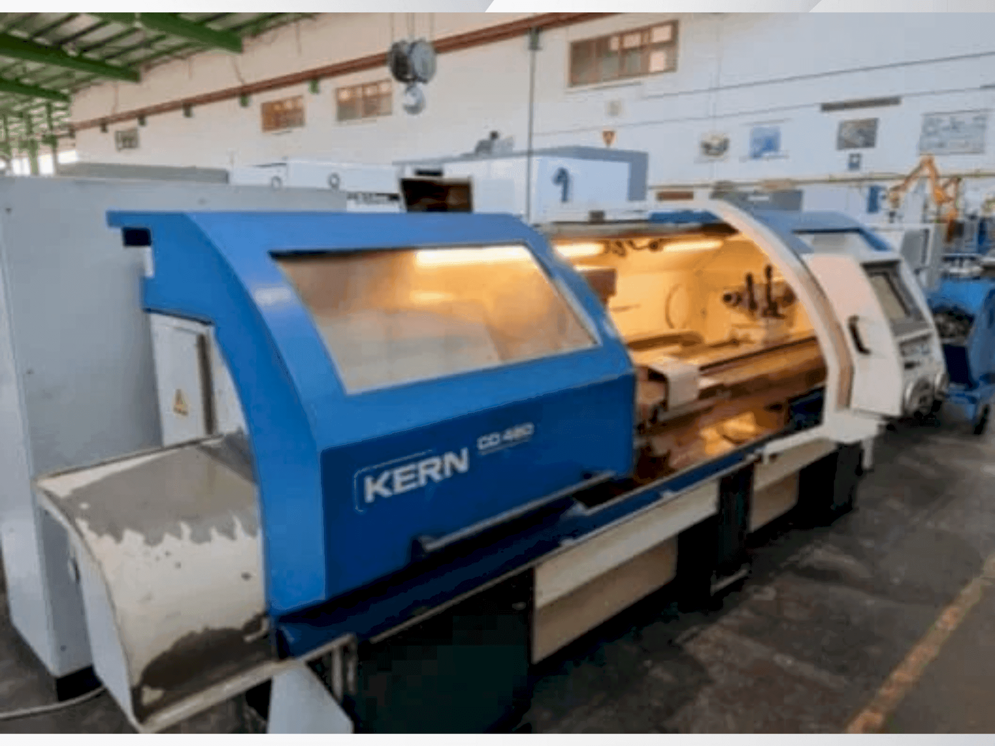 Вид станка KERN CD 480/2000 спереди