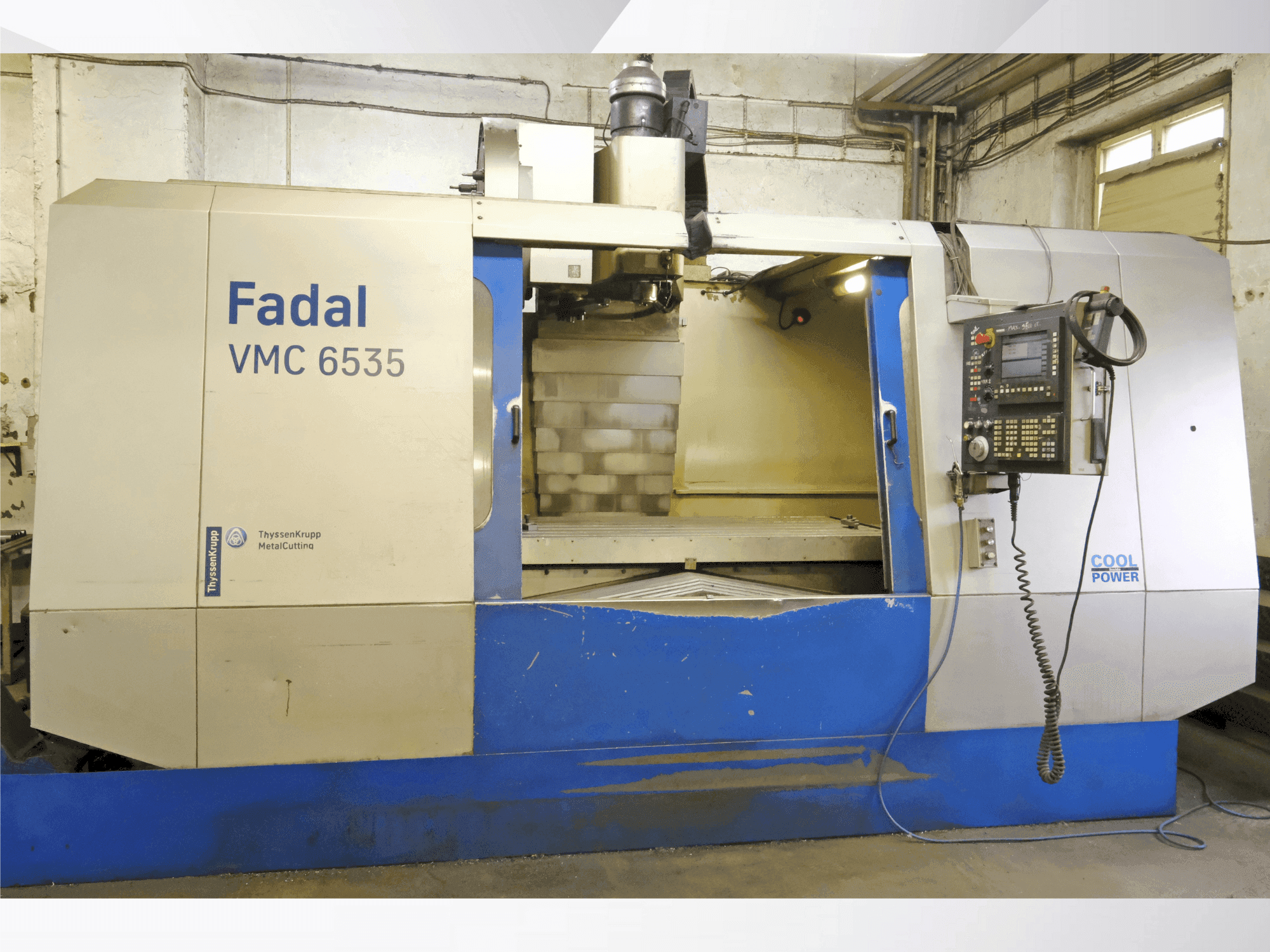 Вид станка FADAL VMC 6535 HT спереди