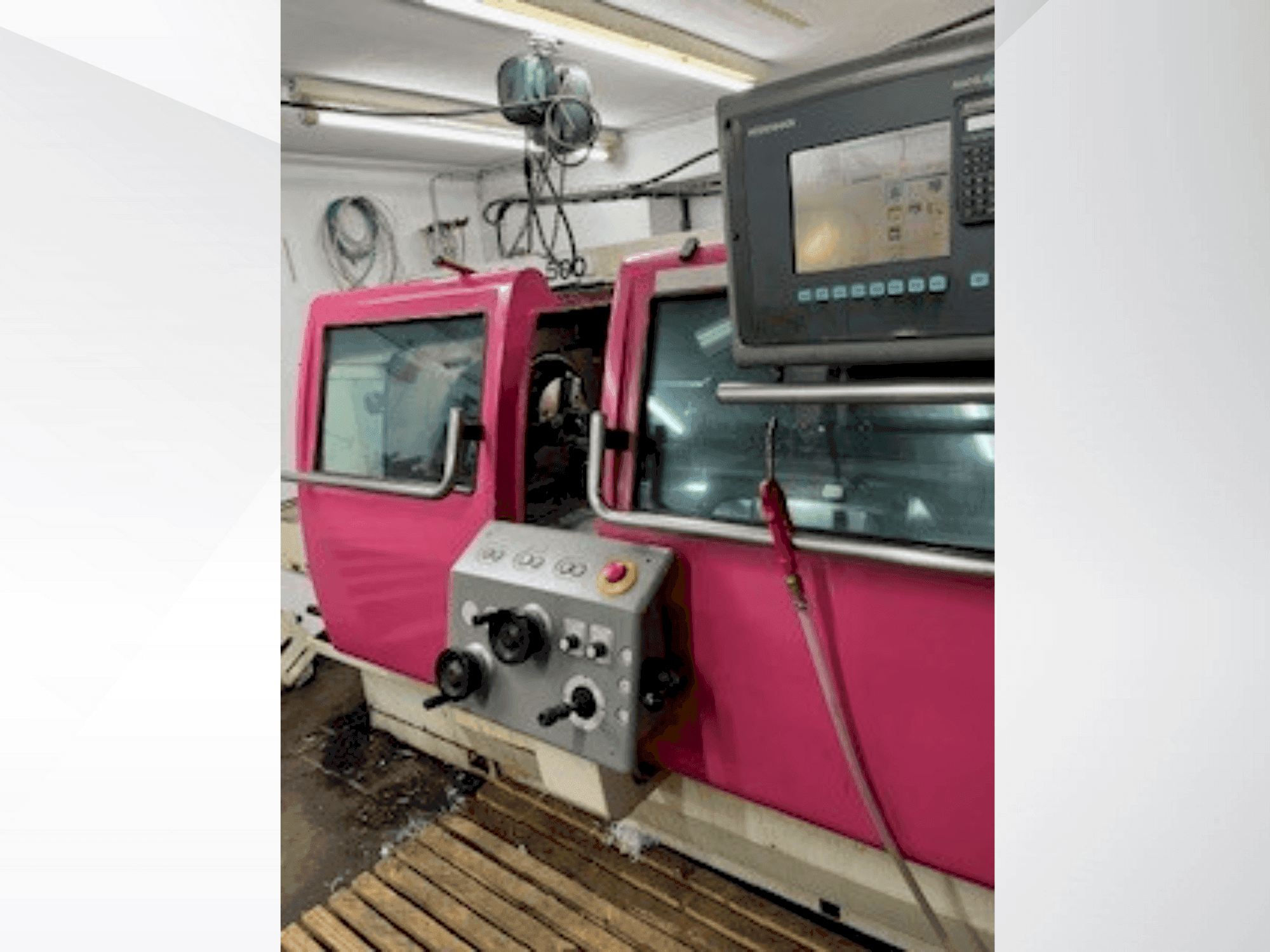 Вид станка Gildemeister NEF Plus 500 (1998) спереди