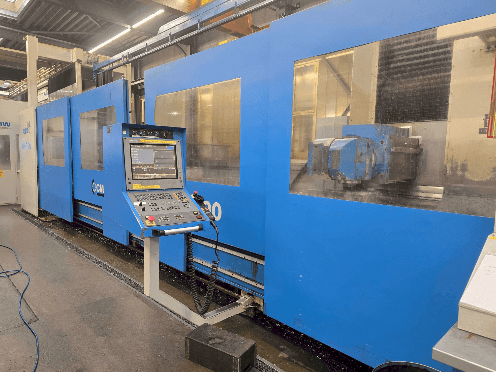 Вид станка CME MH-700 спереди