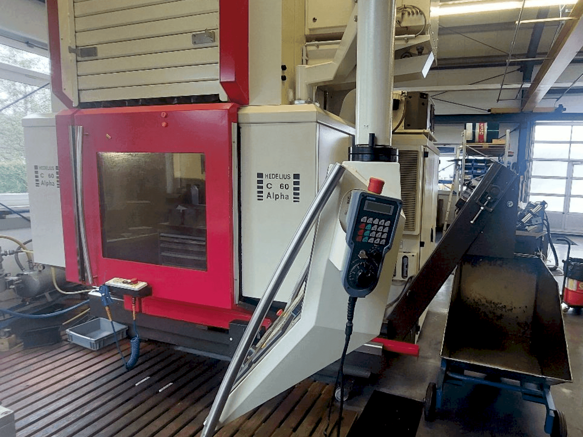 Вид станка HEDELIUS C60 ALPHA 800 спереди
