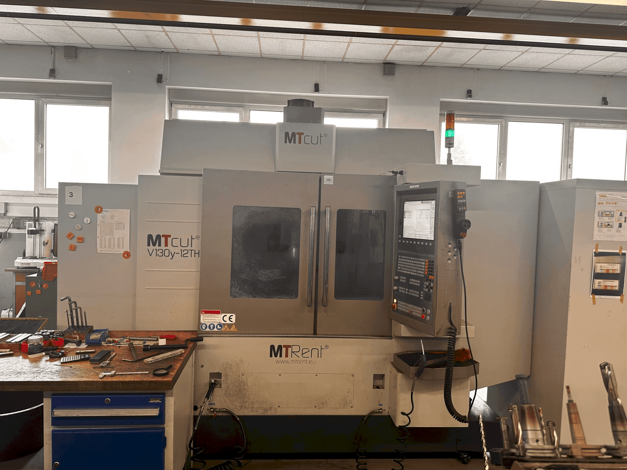 Вид станка MTcut V130y-12TH спереди