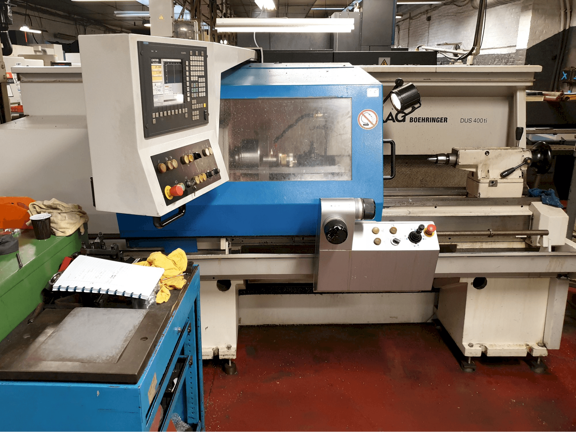 Front view of BOEHRINGER DUS 400 ti Machine