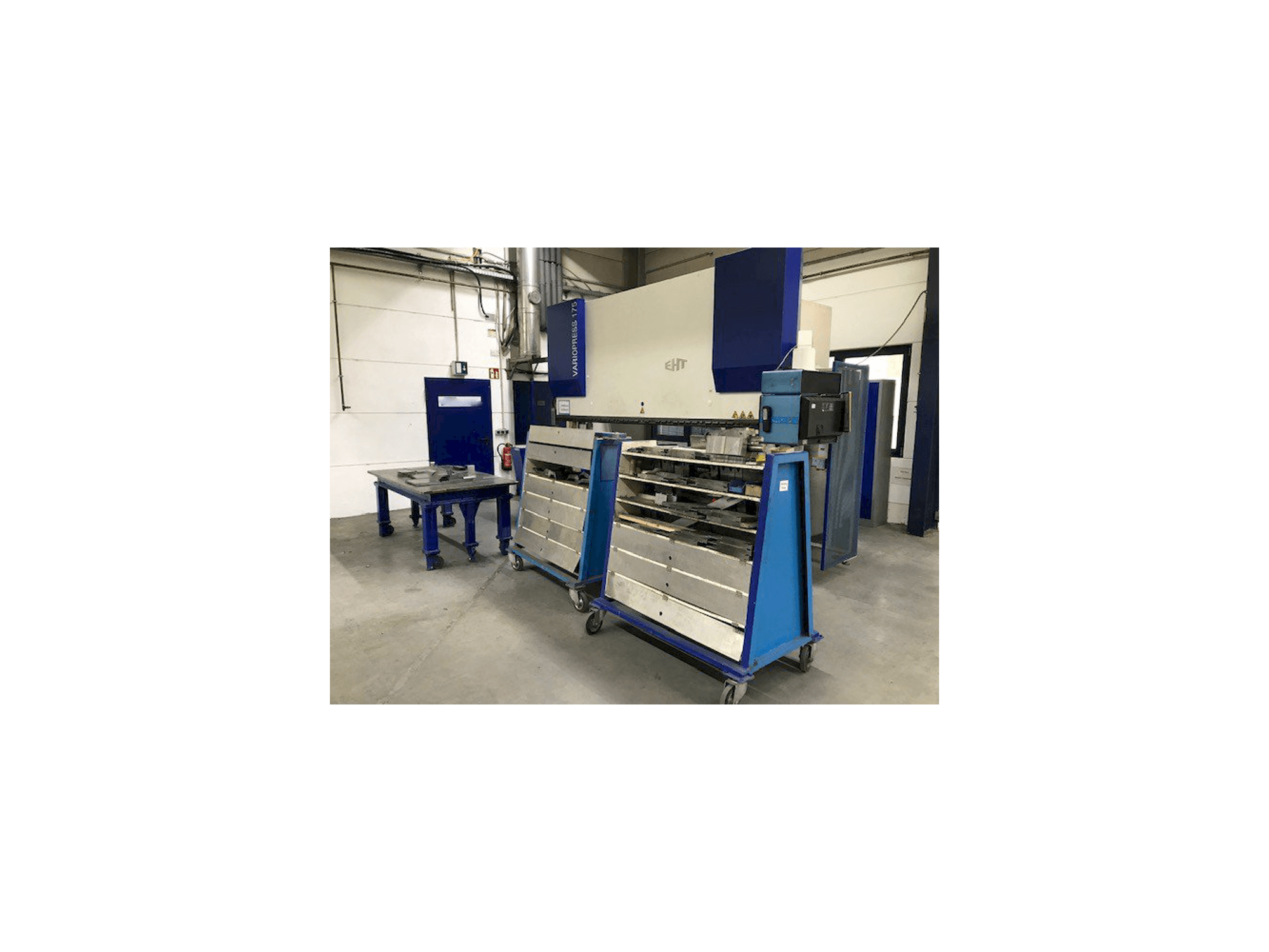 Вид станка EHT VARIOPRESS 175-4050 спереди