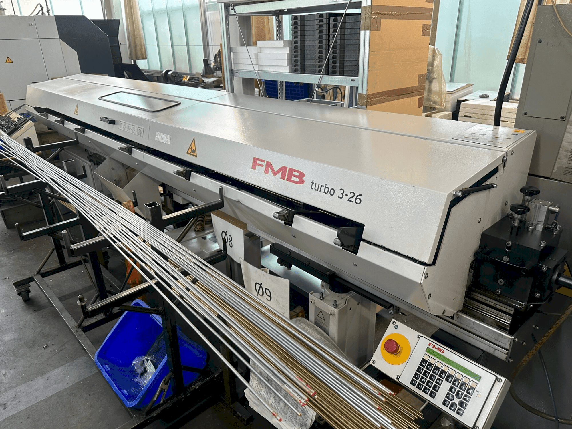 Вид станка Gildemeister GLD 25 спереди