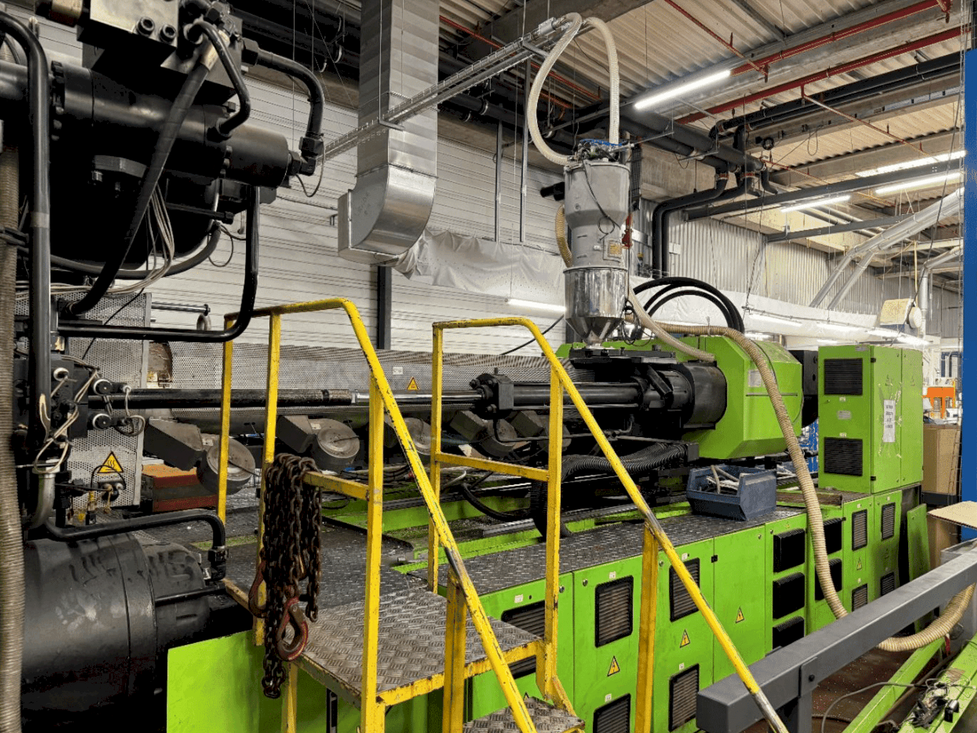 Вид станка Engel ES 16050/1100DUO спереди