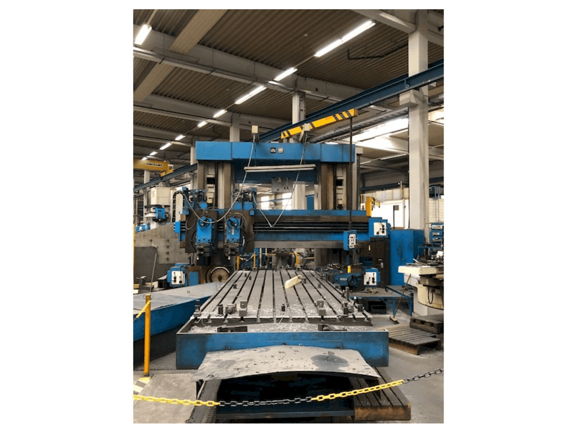 Вид станка SHV FELD12 Q251 спереди