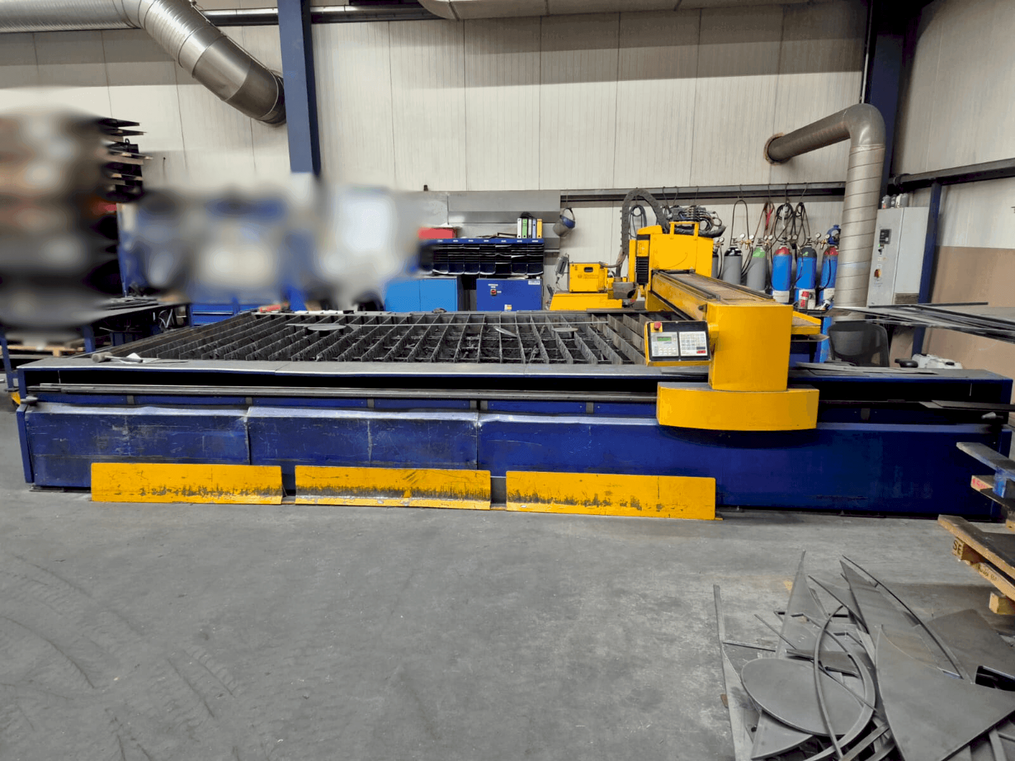 Вид станка MicroStep SPL-P 4501.25 спереди