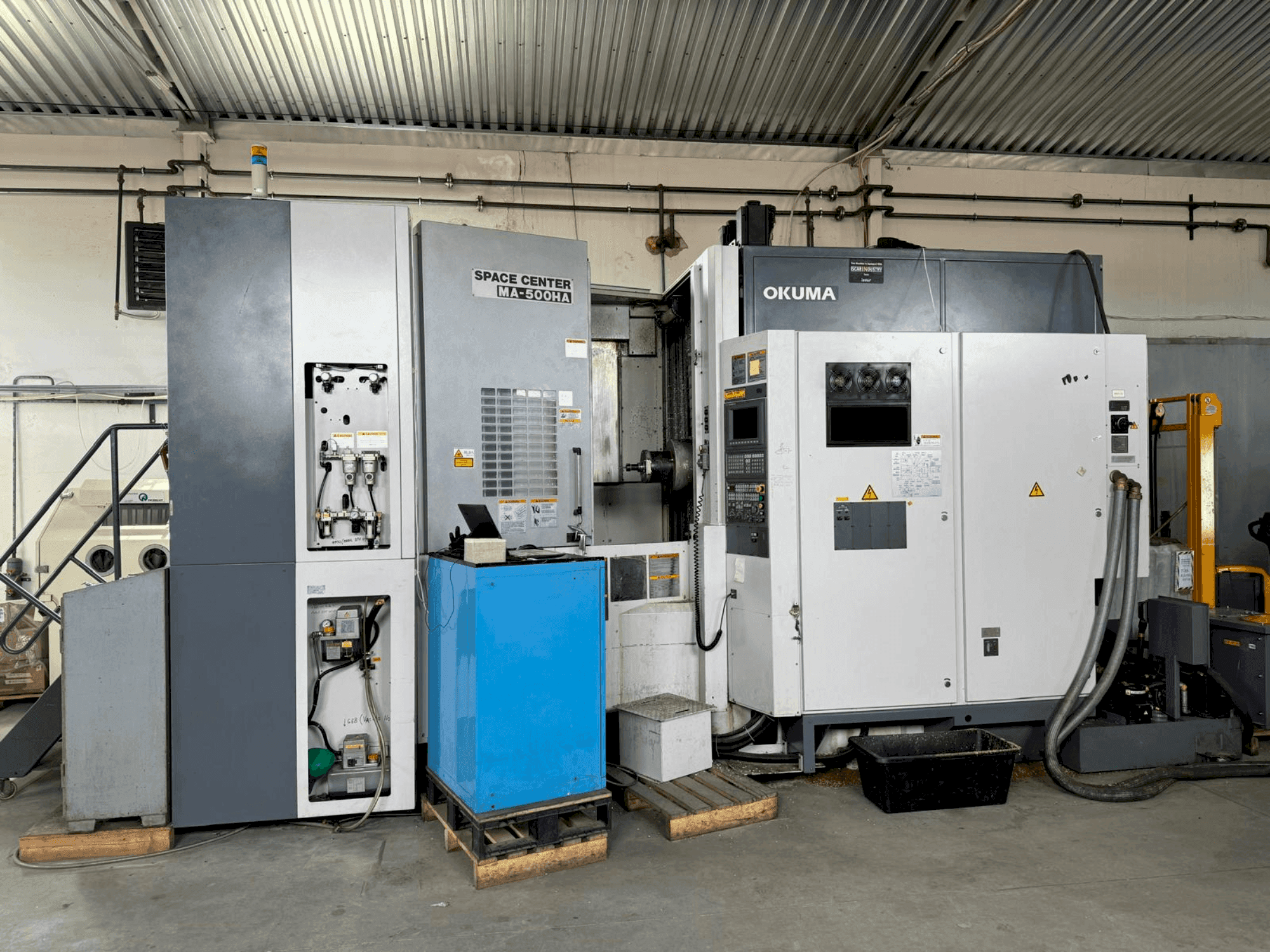 Вид станка Okuma MA-500HA спереди