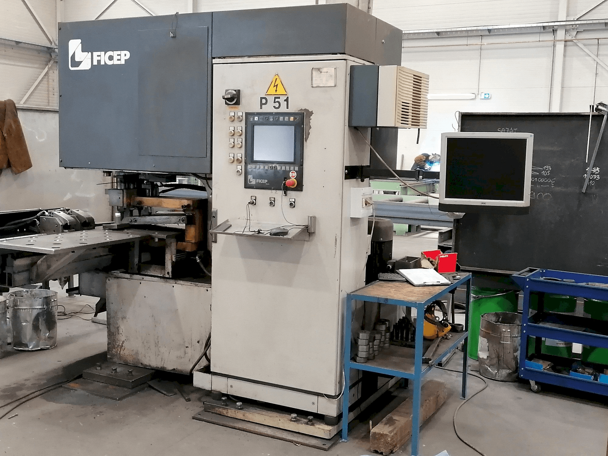 Вид станка FICEP P51 спереди