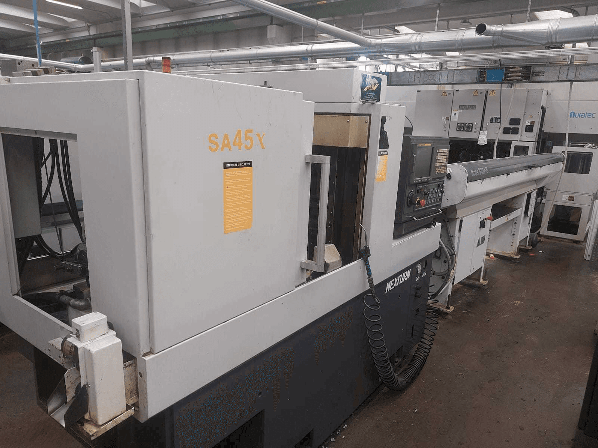 Вид станка с Nexturn SA 45X правой стороны