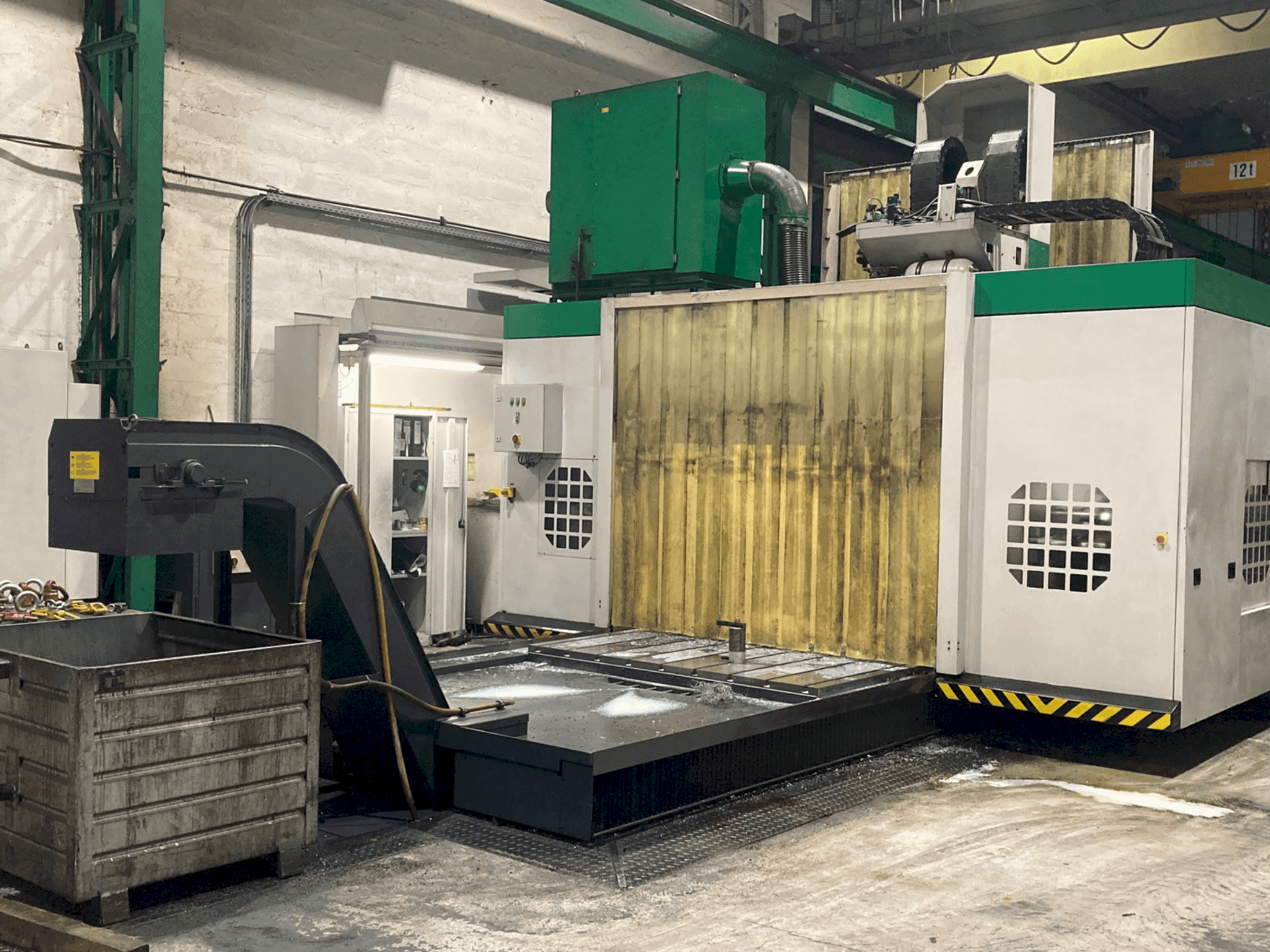 Вид станка Unisign UNIPORT 6000 спереди