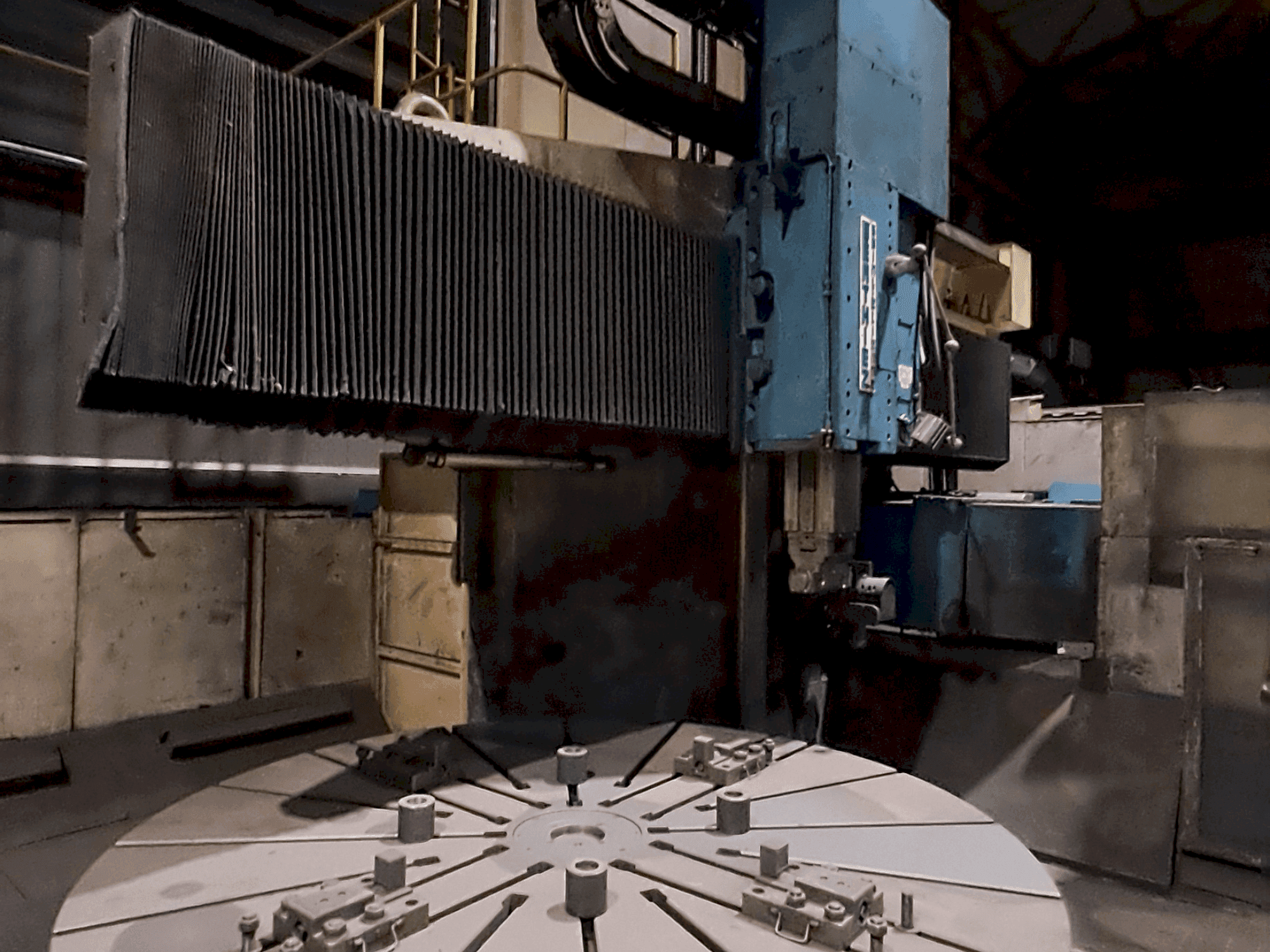 Вид станка Berthiez TMM 200 (1980) спереди