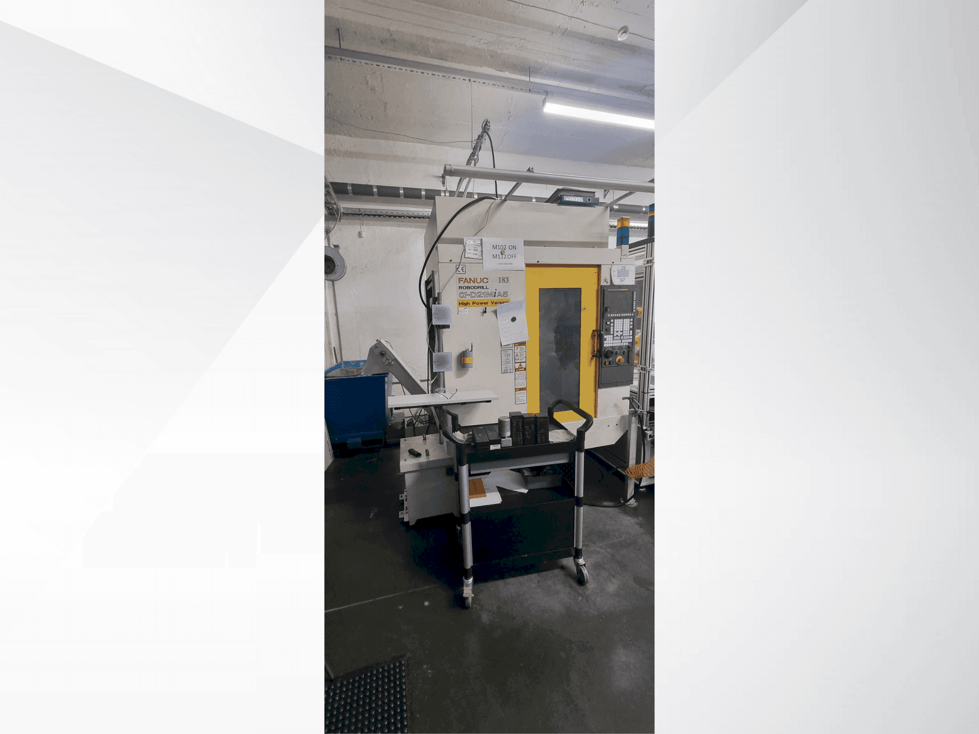 Вид станка FANUC Robodrill α-D21 MiA5 спереди