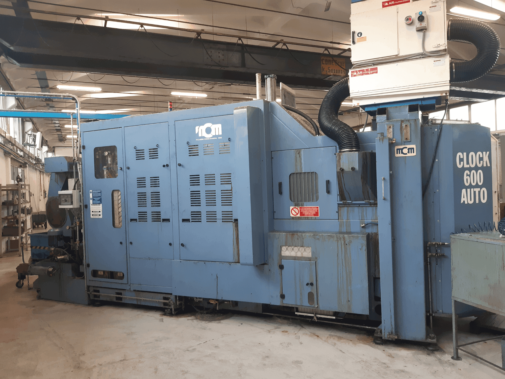 Вид станка MCM Clock 600 Auto спереди