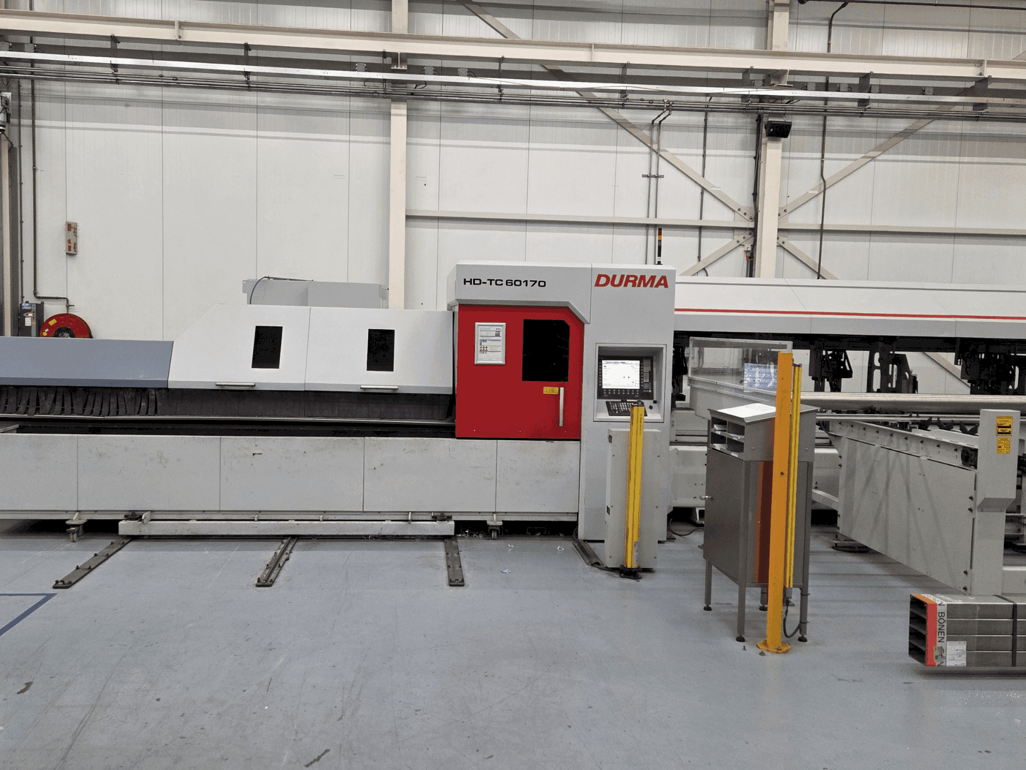 Вид станка Durma HD-TC60170 спереди