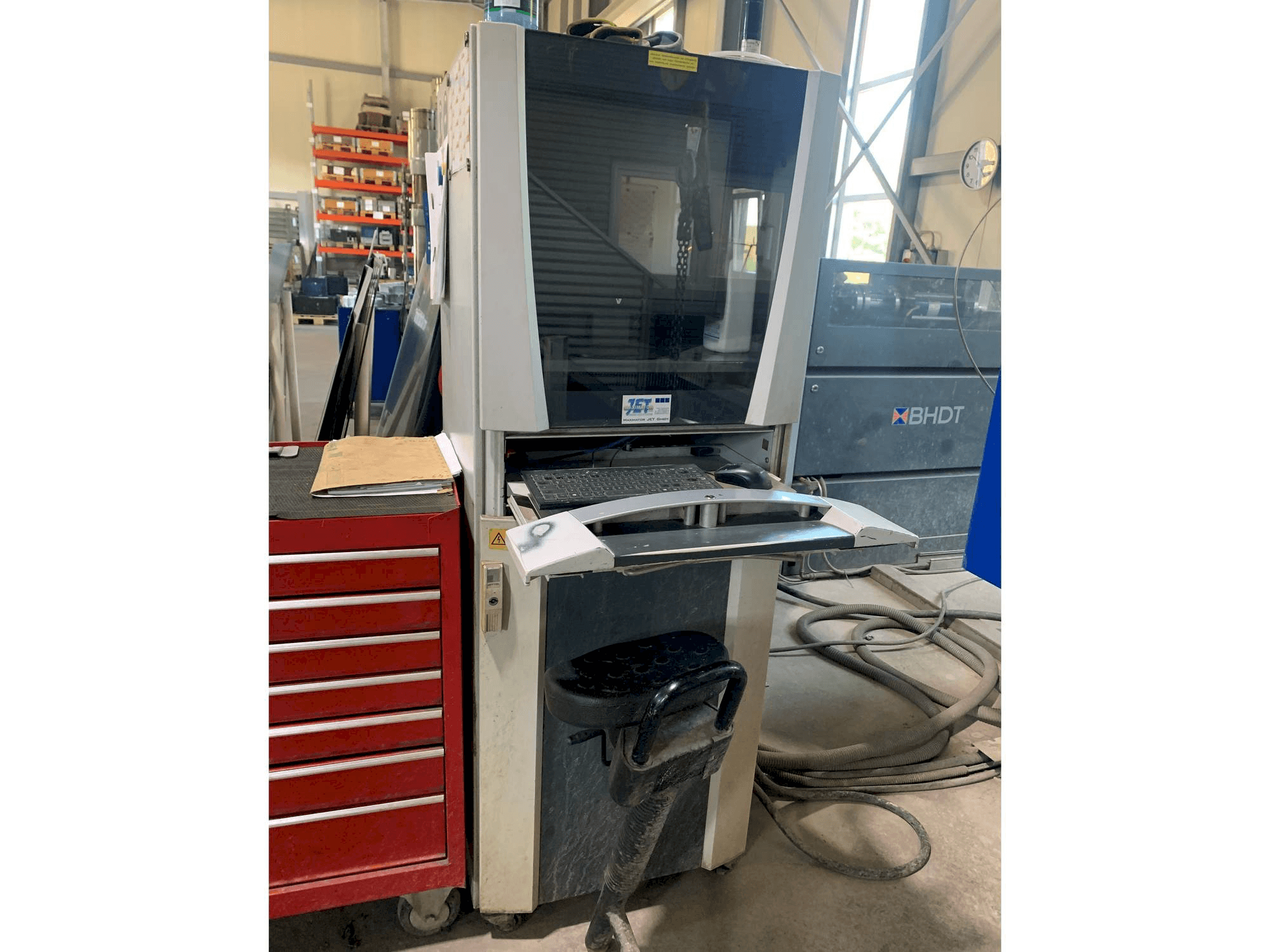 Вид станка MAXIMATOR JetMax HS 2515 спереди